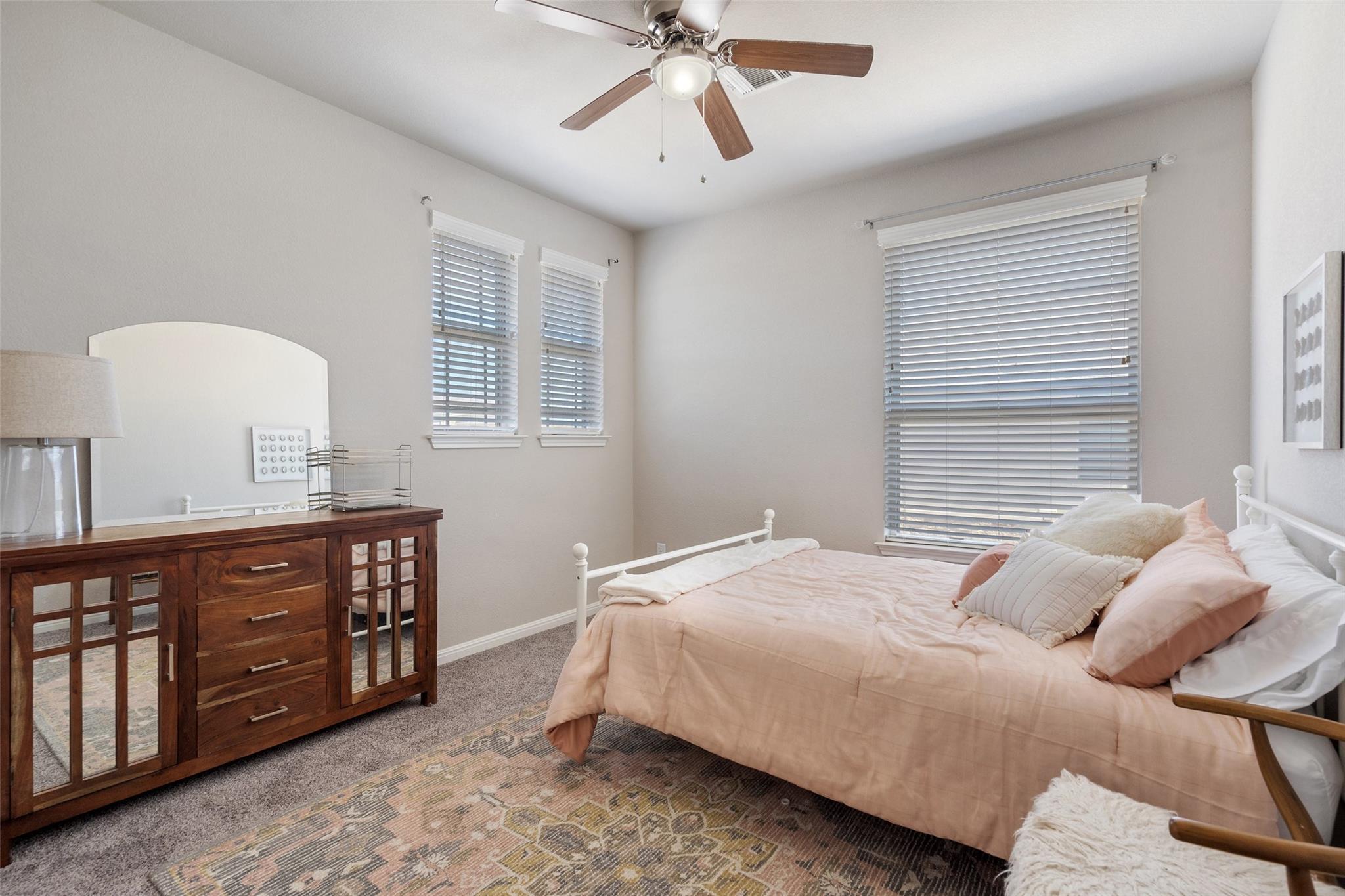 22104 Verbena Pkwy, Spicewood, TX 78669