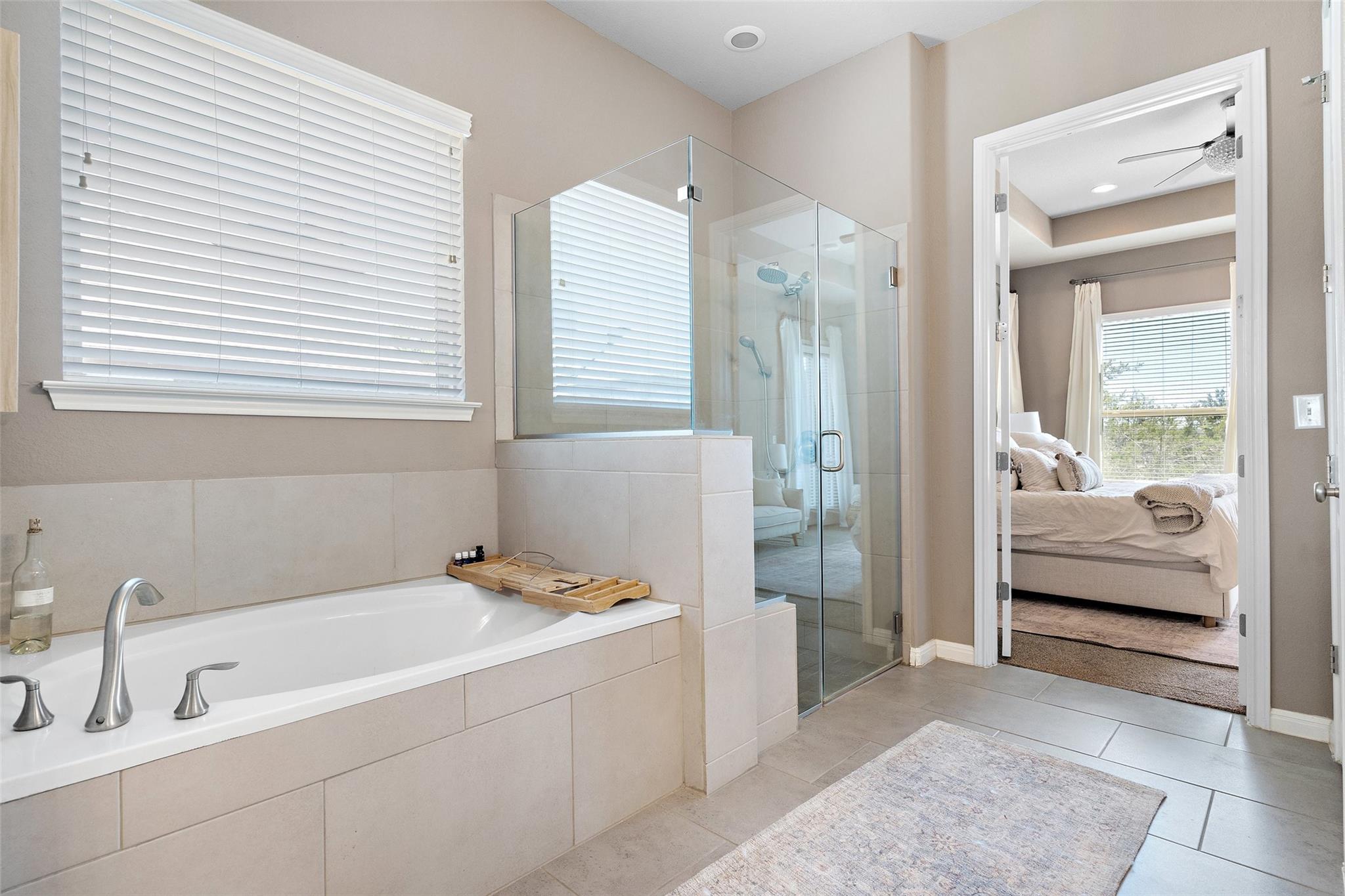22104 Verbena Pkwy, Spicewood, TX 78669
