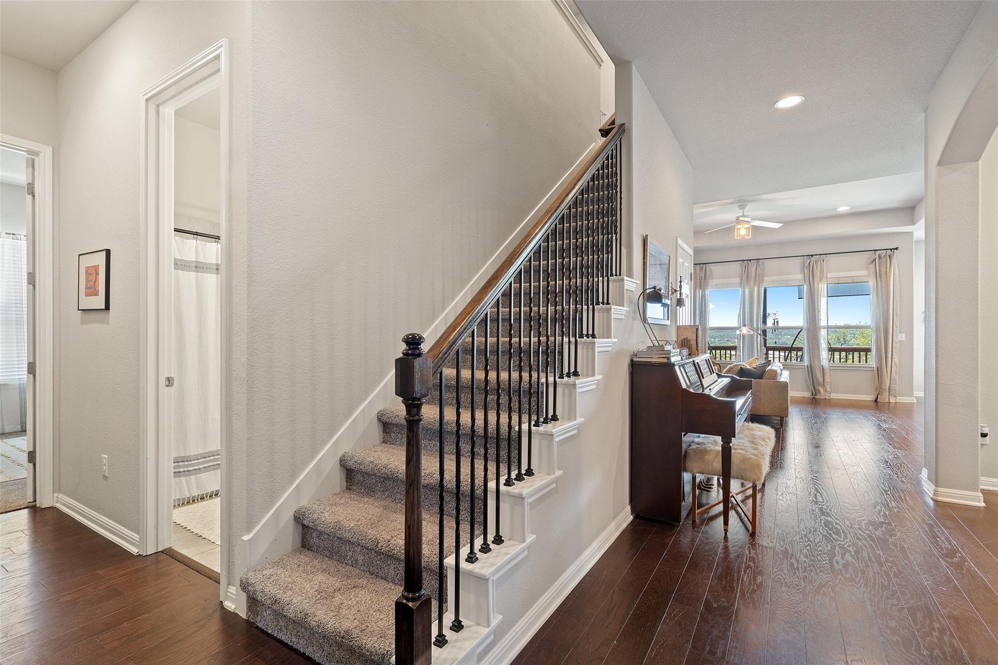 22104 Verbena Pkwy, Spicewood, TX 78669