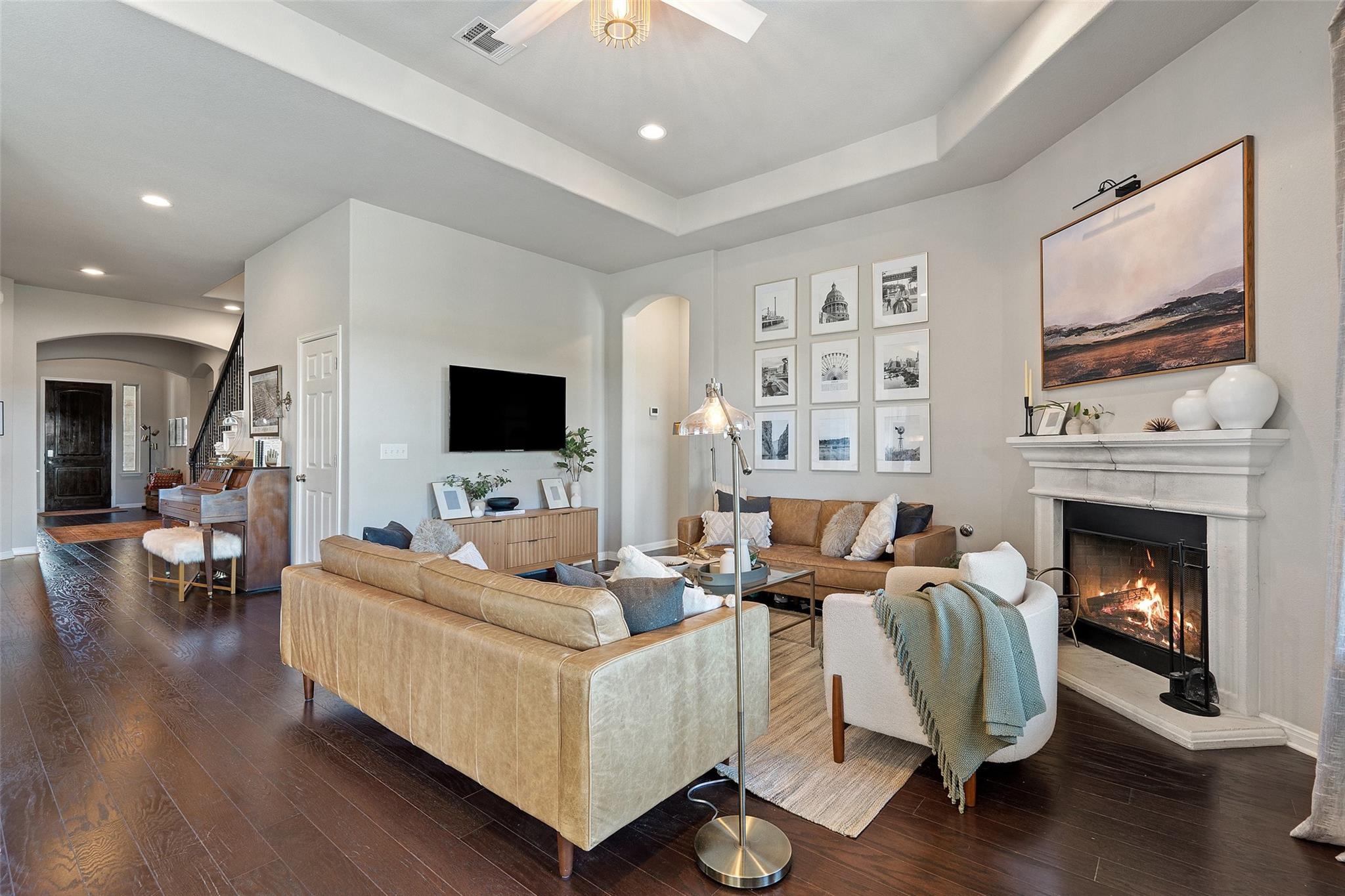 22104 Verbena Pkwy, Spicewood, TX 78669