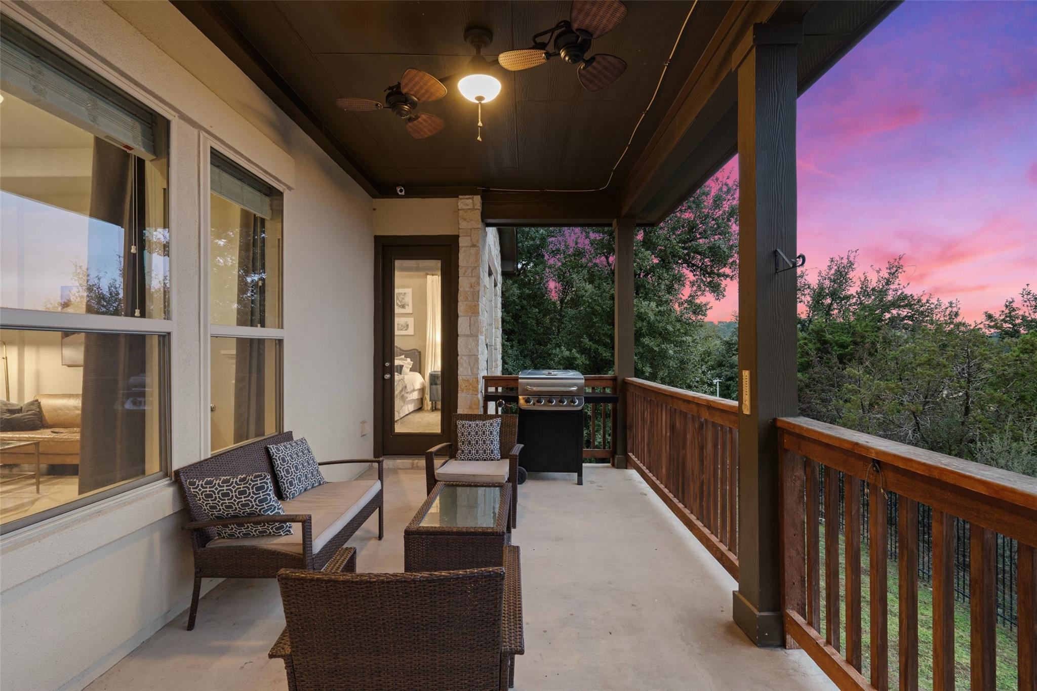 22104 Verbena Pkwy, Spicewood, TX 78669