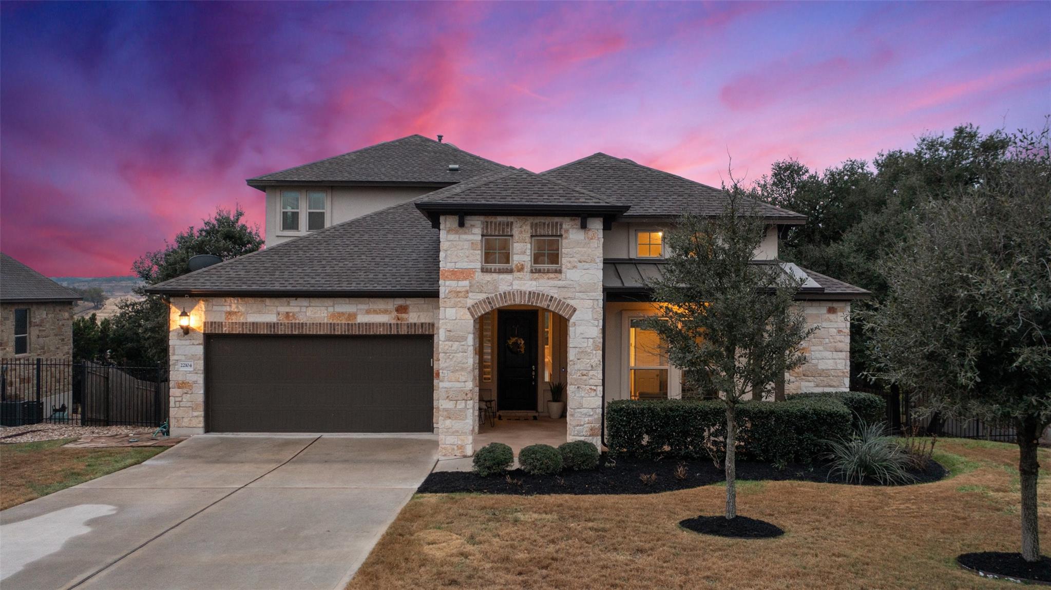 22104 Verbena Pkwy, Spicewood, TX 78669