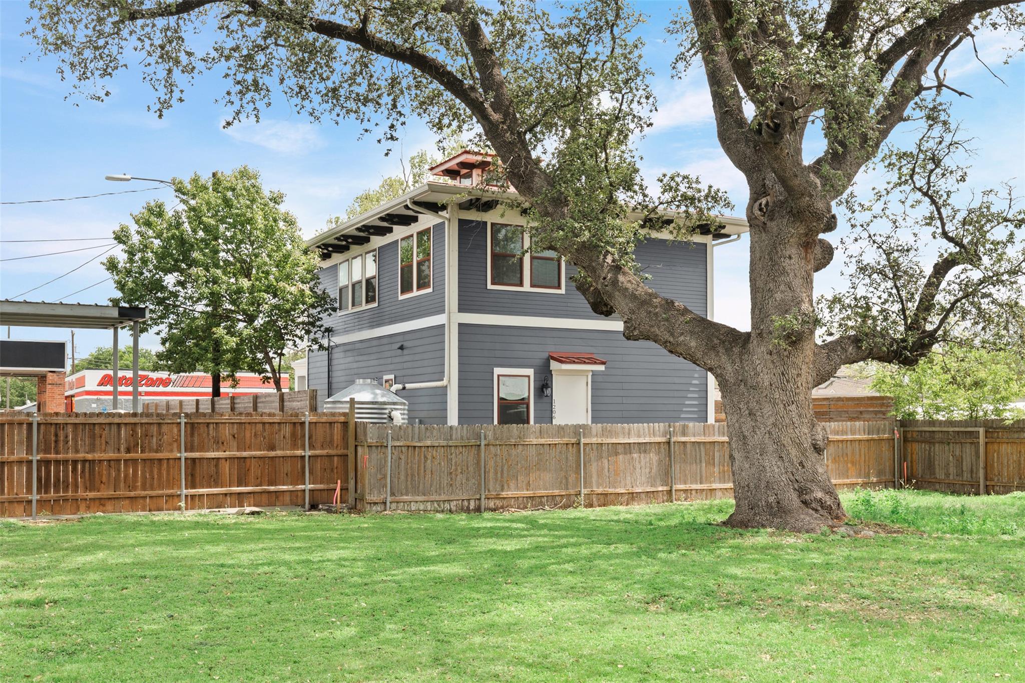 1206 Hart St, Georgetown, TX 78626