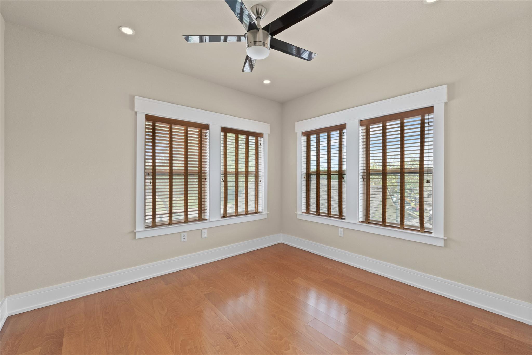 1206 Hart St, Georgetown, TX 78626