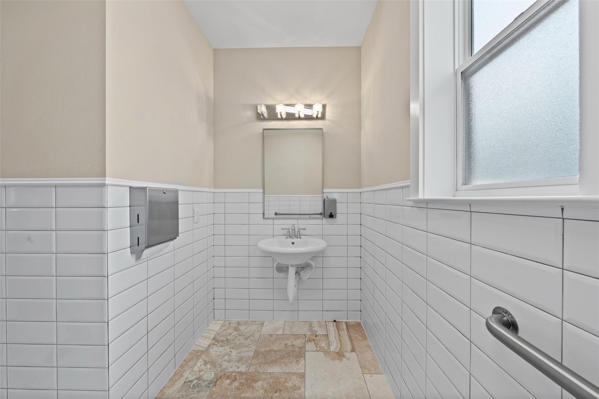 1206 Hart St, Georgetown, TX 78626
