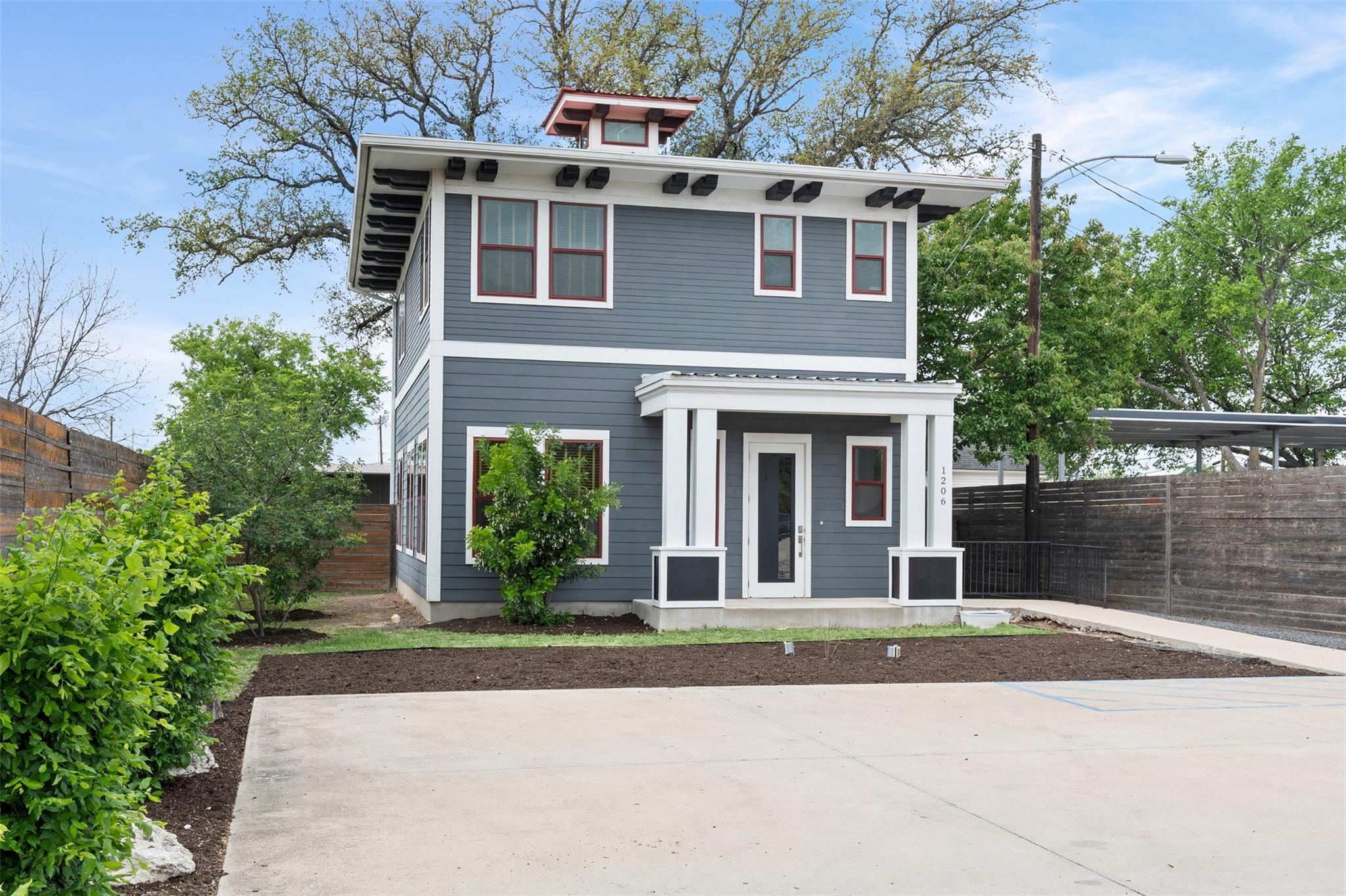 1206 Hart St, Georgetown, TX 78626