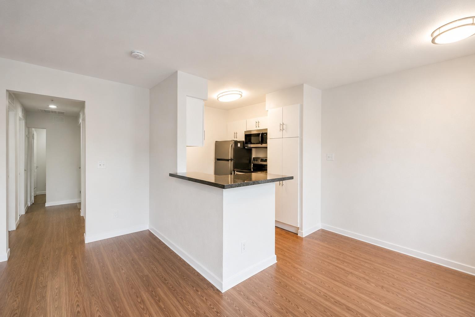 2207 Leon St # 202, Austin, TX 78705