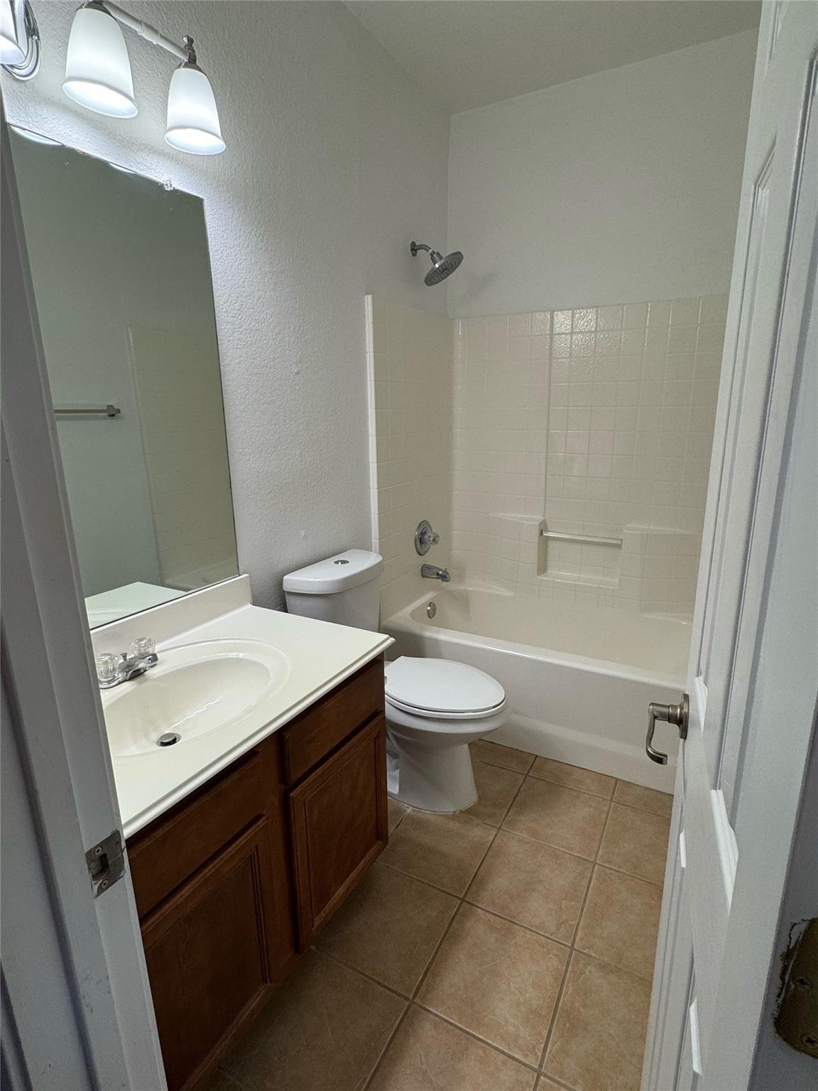 3730 Columbia Dr, Cibolo, TX 78108