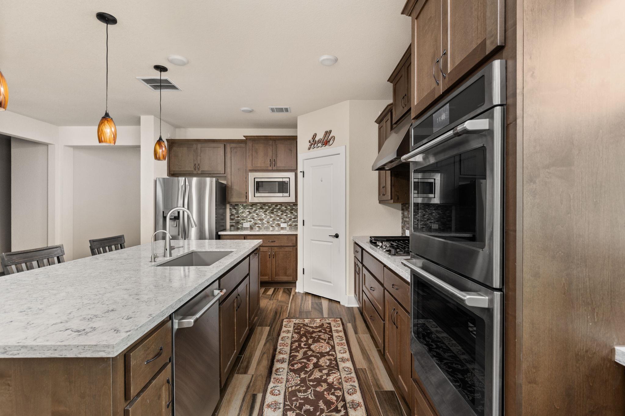 246 Toyah Dr, Dripping Springs, TX 78620