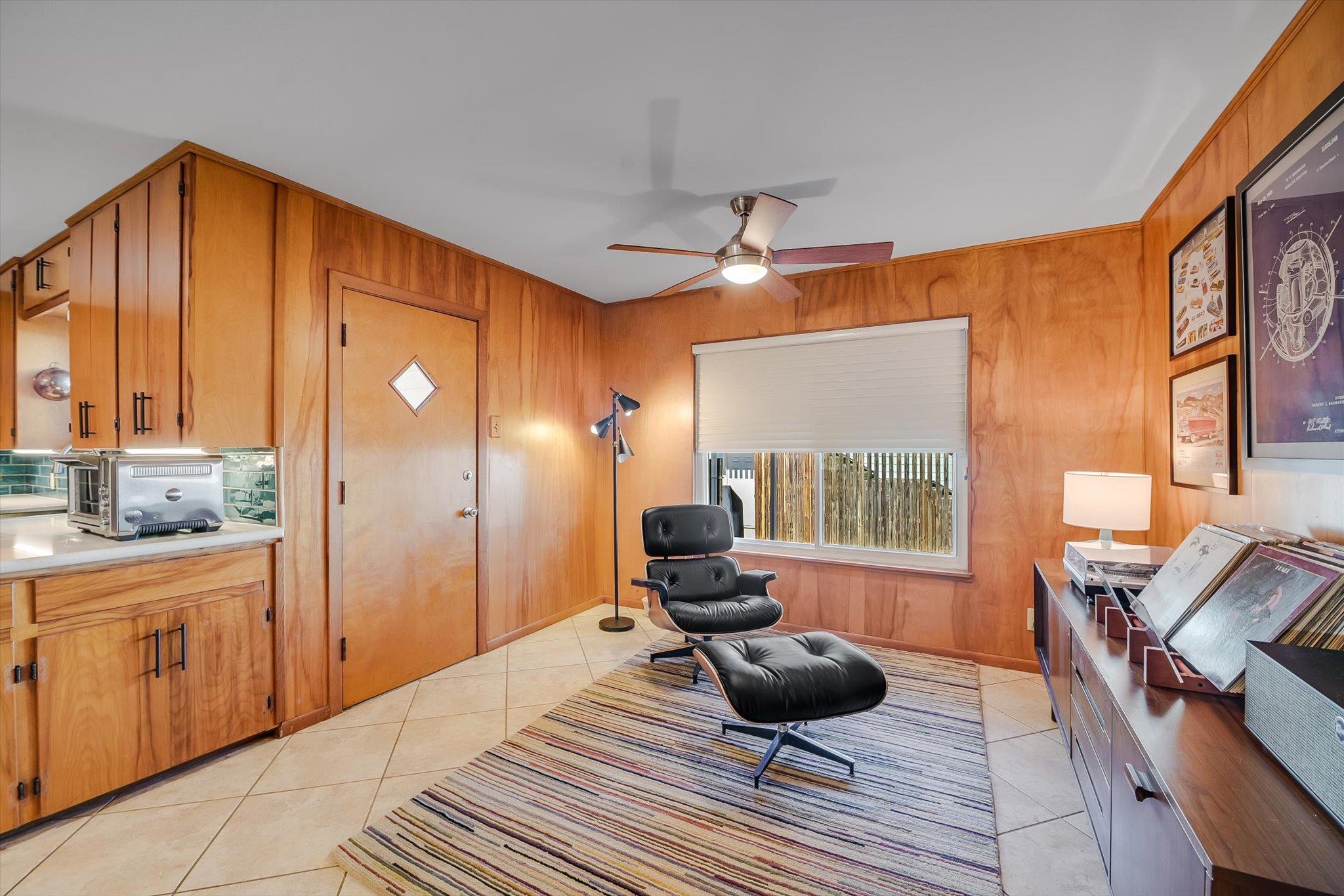 1500 Villanova Dr, Austin, TX 78757