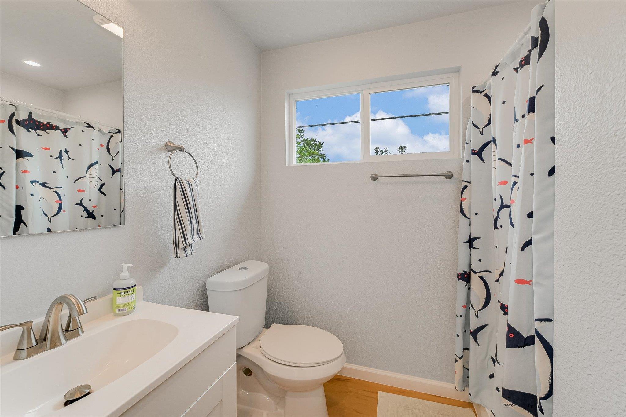 1500 Villanova Dr, Austin, TX 78757