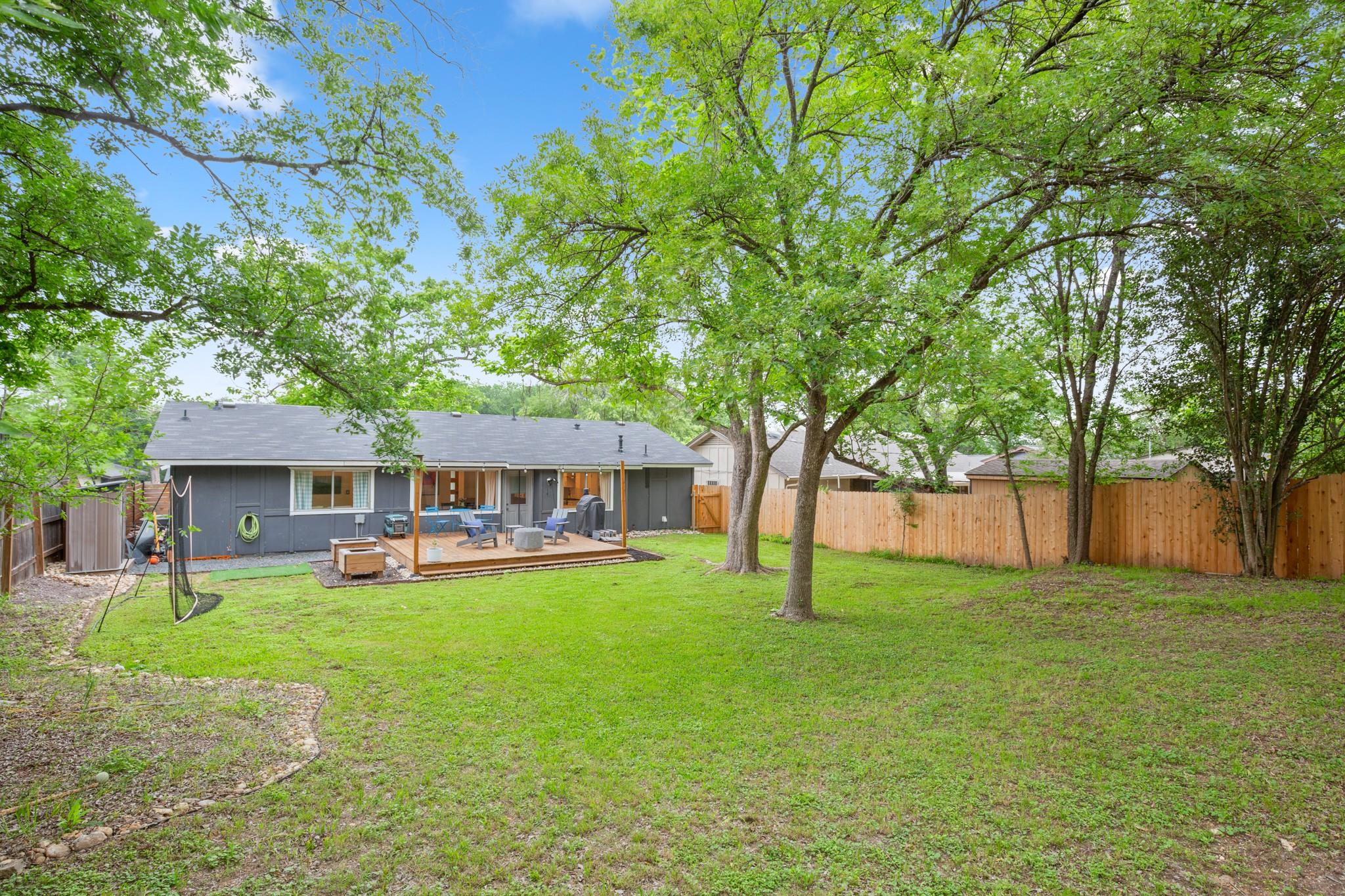 5212 Provencial Dr, Austin, TX 78724