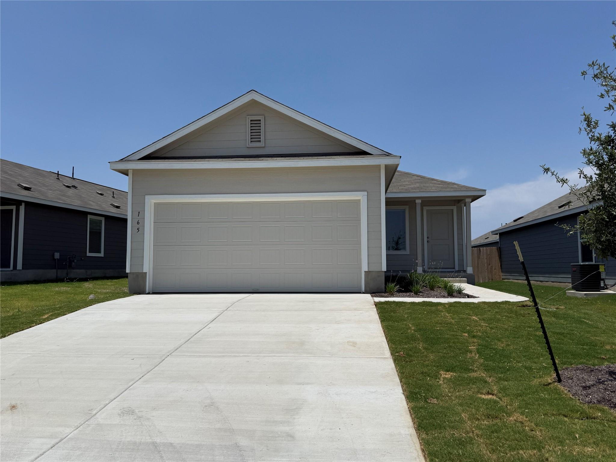 165 Kyanite Dr, Maxwell, TX 78656