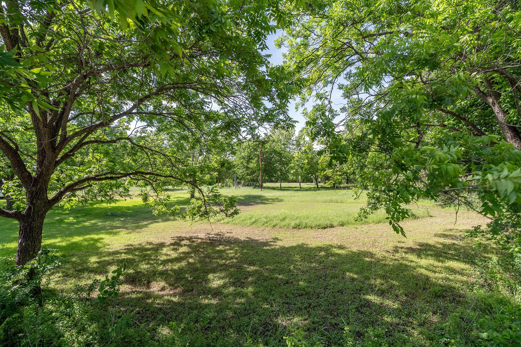 700 Main St, Liberty Hill, TX 78642