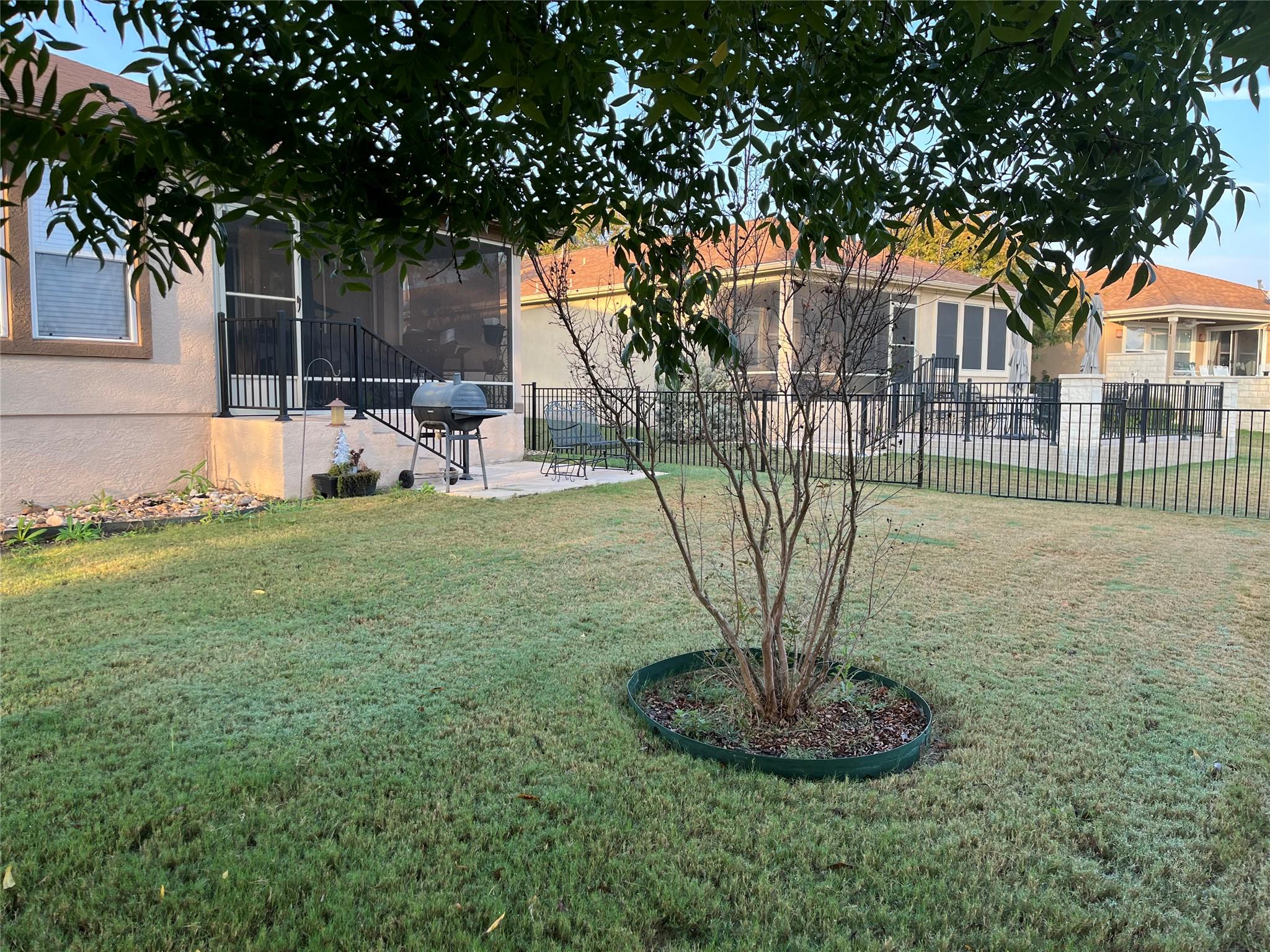 104 Monument Hill Trl, Georgetown, TX 78633