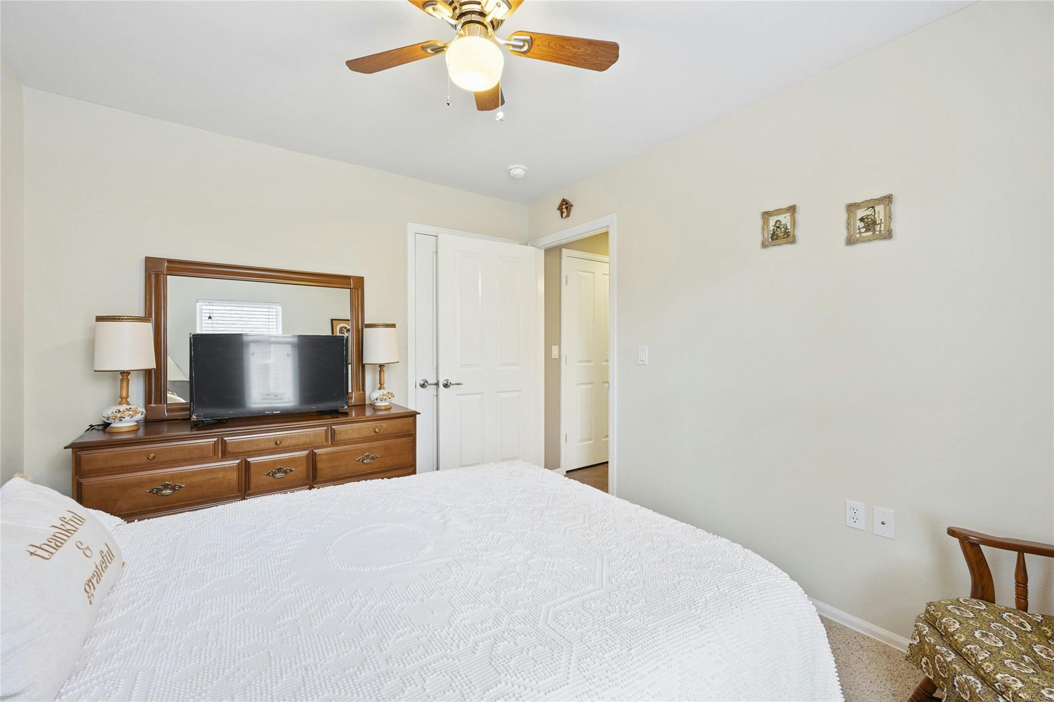 104 Monument Hill Trl, Georgetown, TX 78633