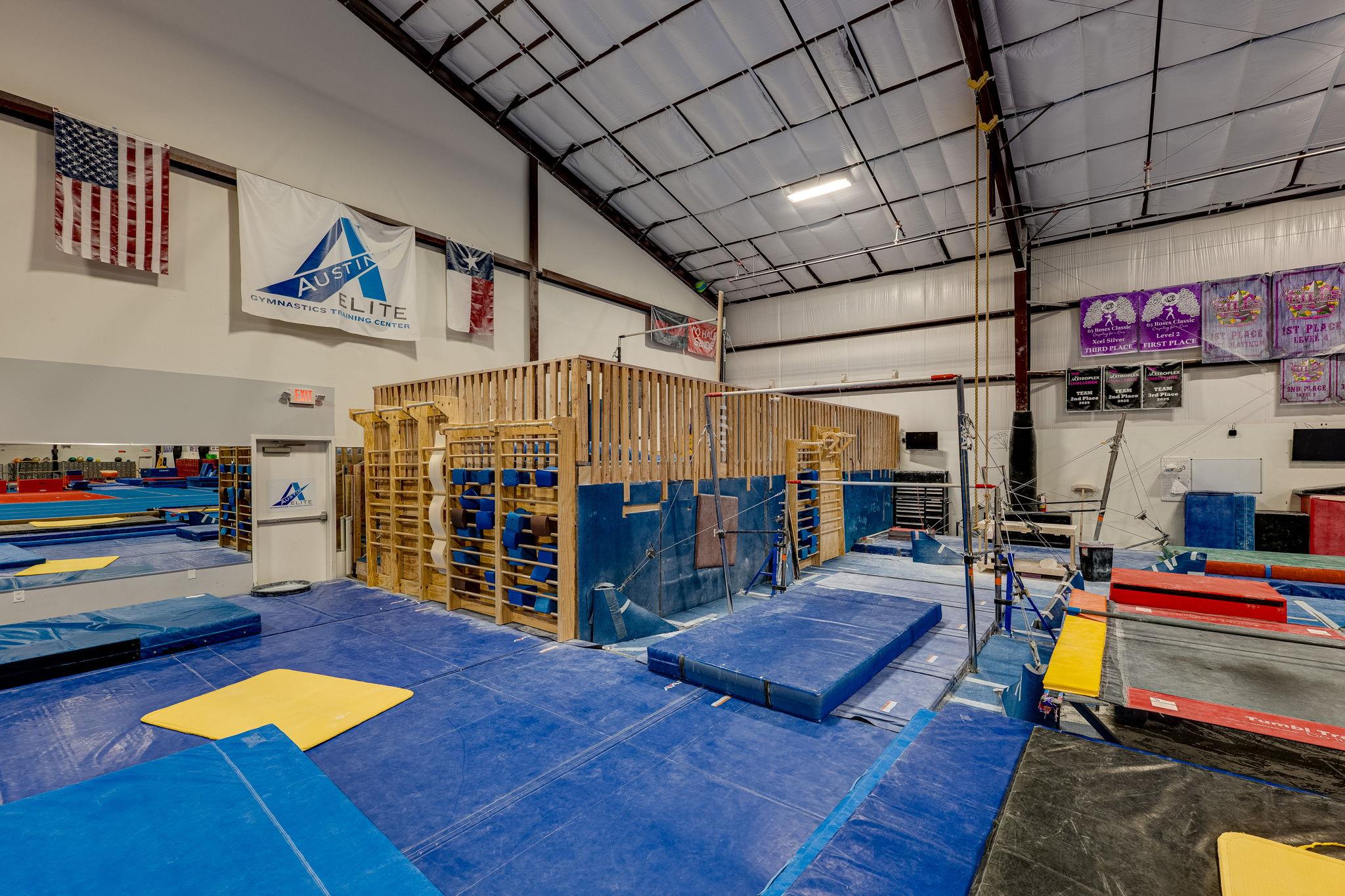 2105 Ranch Rd 620, Austin, TX 78734