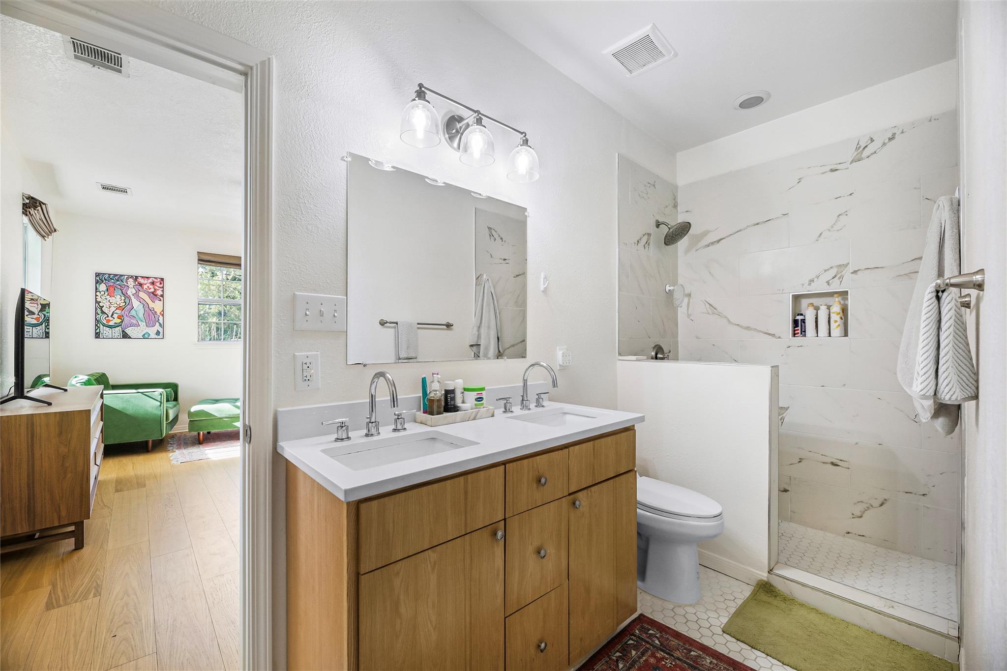 2921 E 14th St, Austin, TX 78702