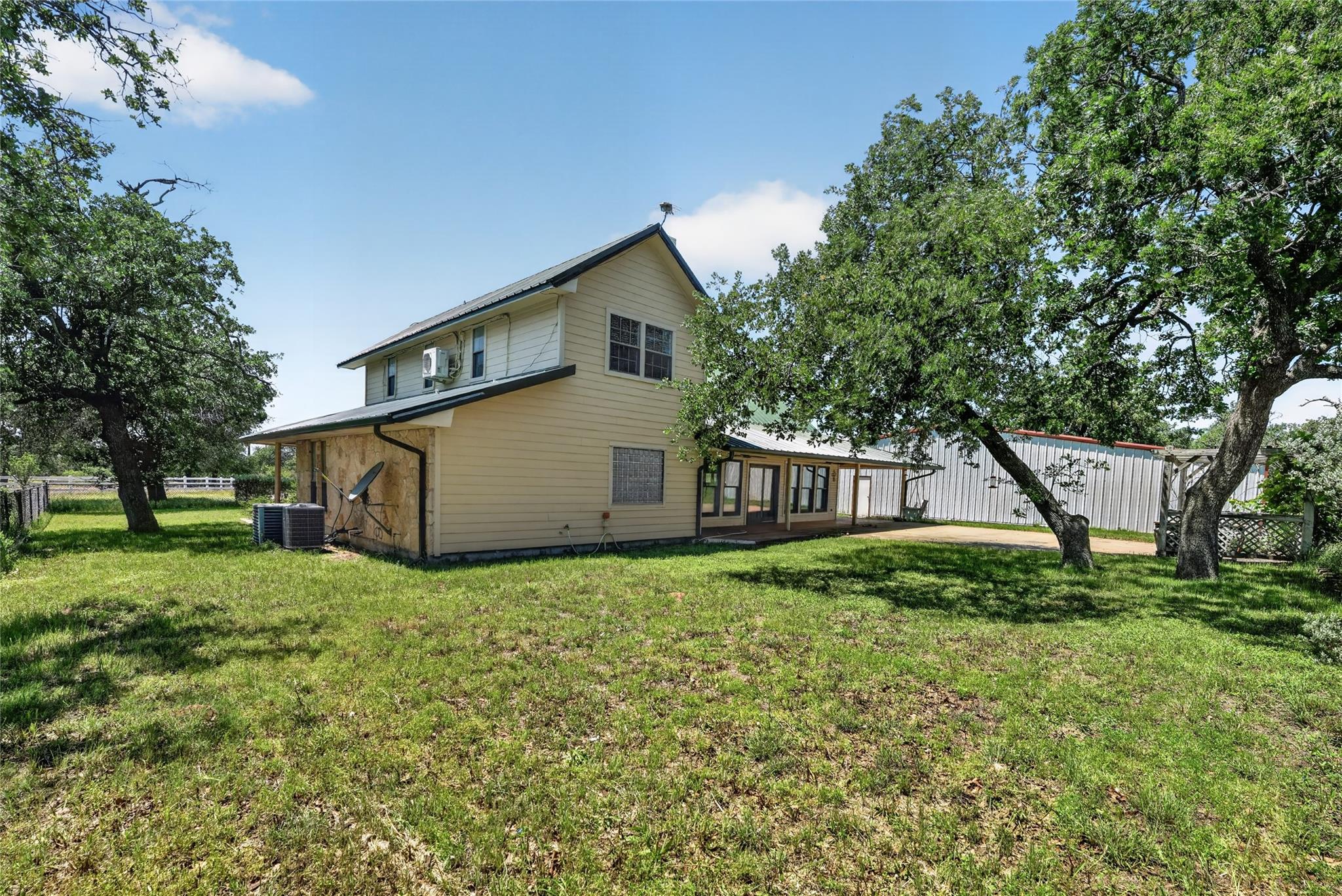 203 Oxbow Trl, Marble Falls, TX 78654