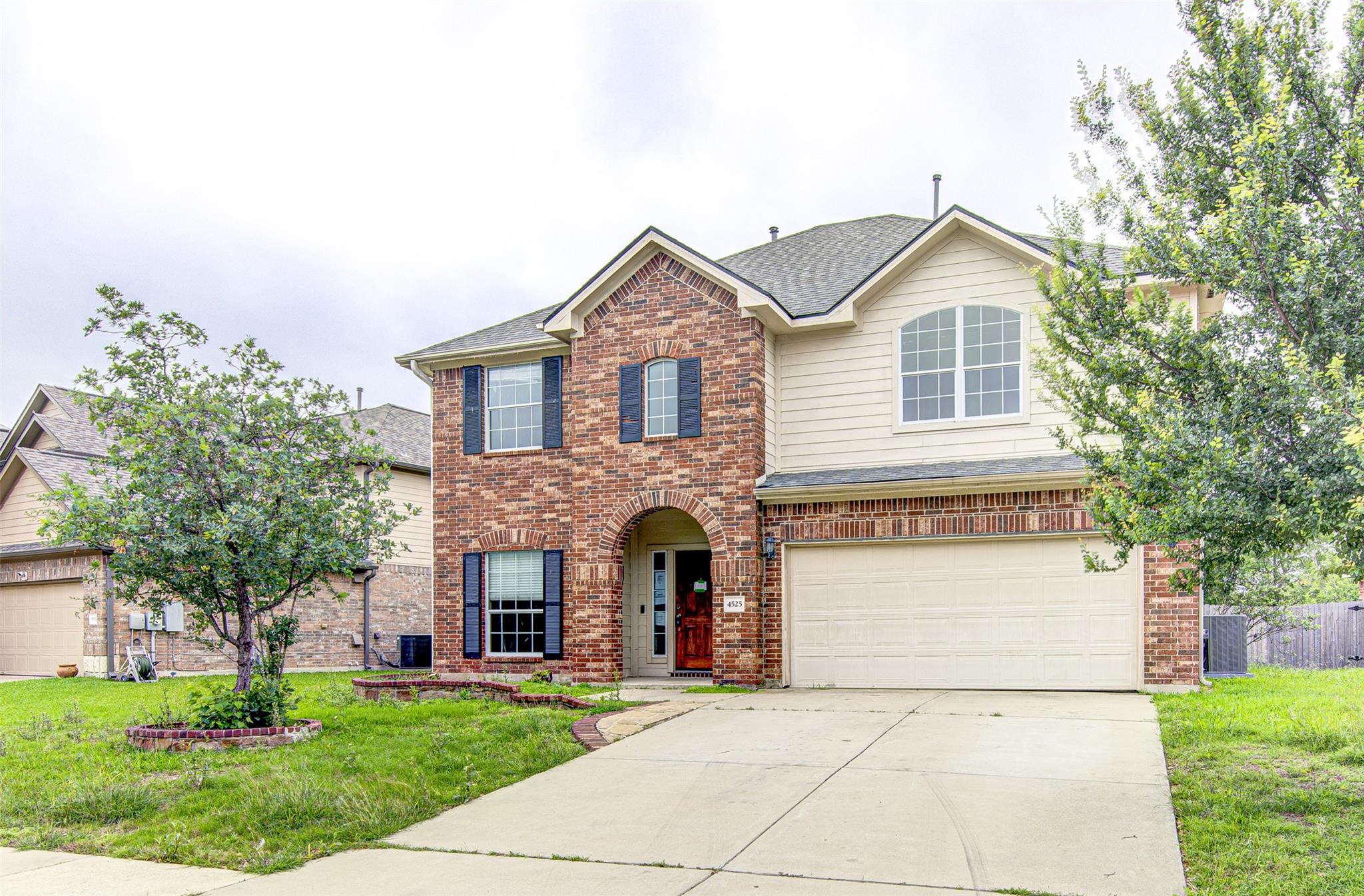 4525 Dennis Ln, Pflugerville, TX 78660