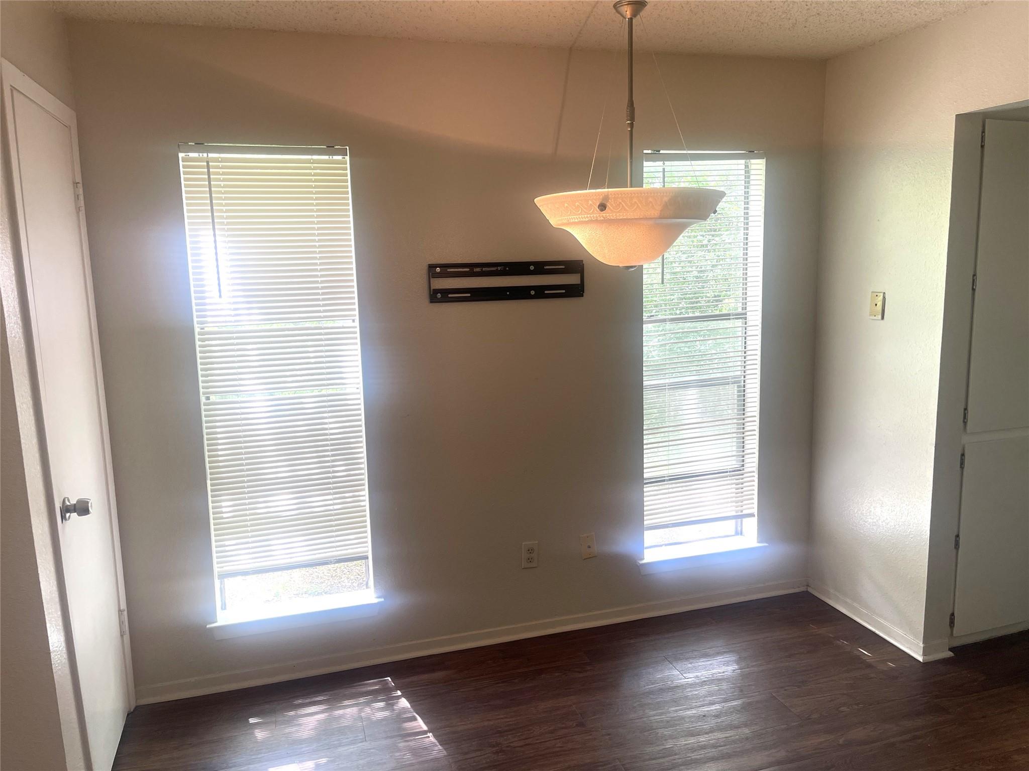 2005 West Loop # D-2, Austin, TX 78758