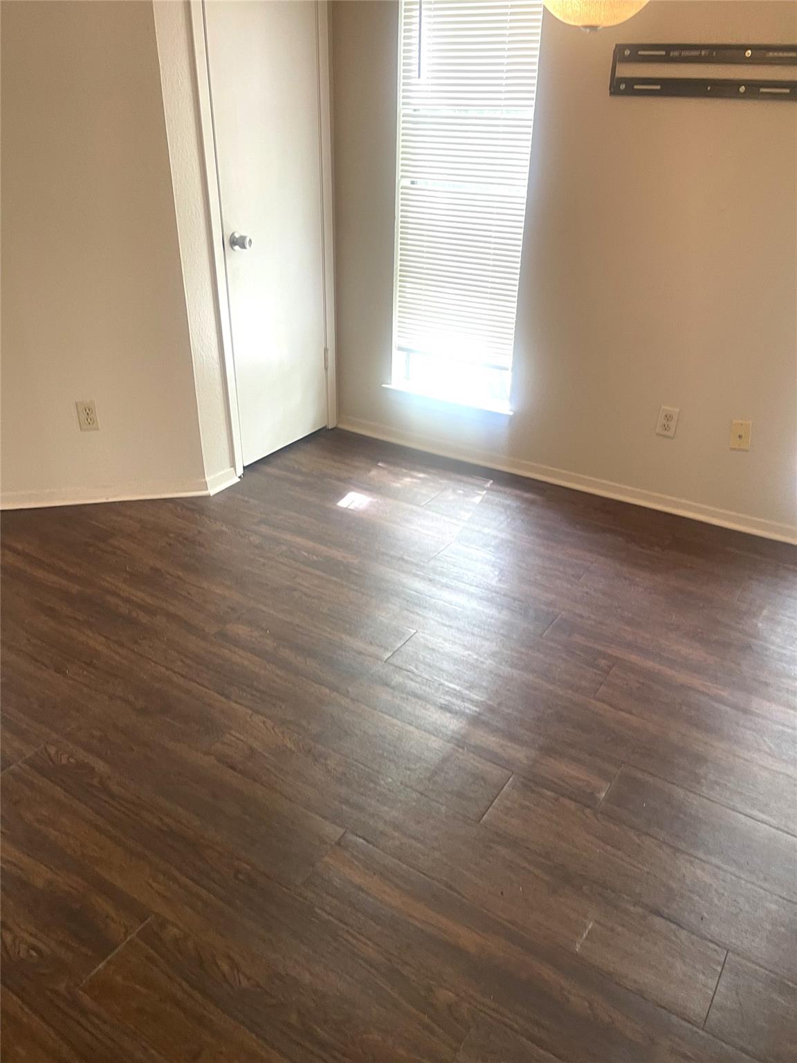 2005 West Loop # D-2, Austin, TX 78758