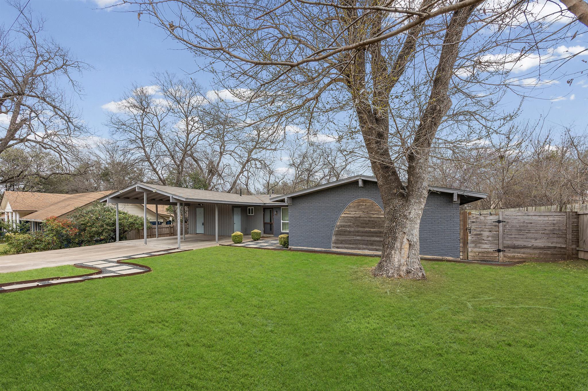11301 Oakwood Dr # B, Austin, TX 78753