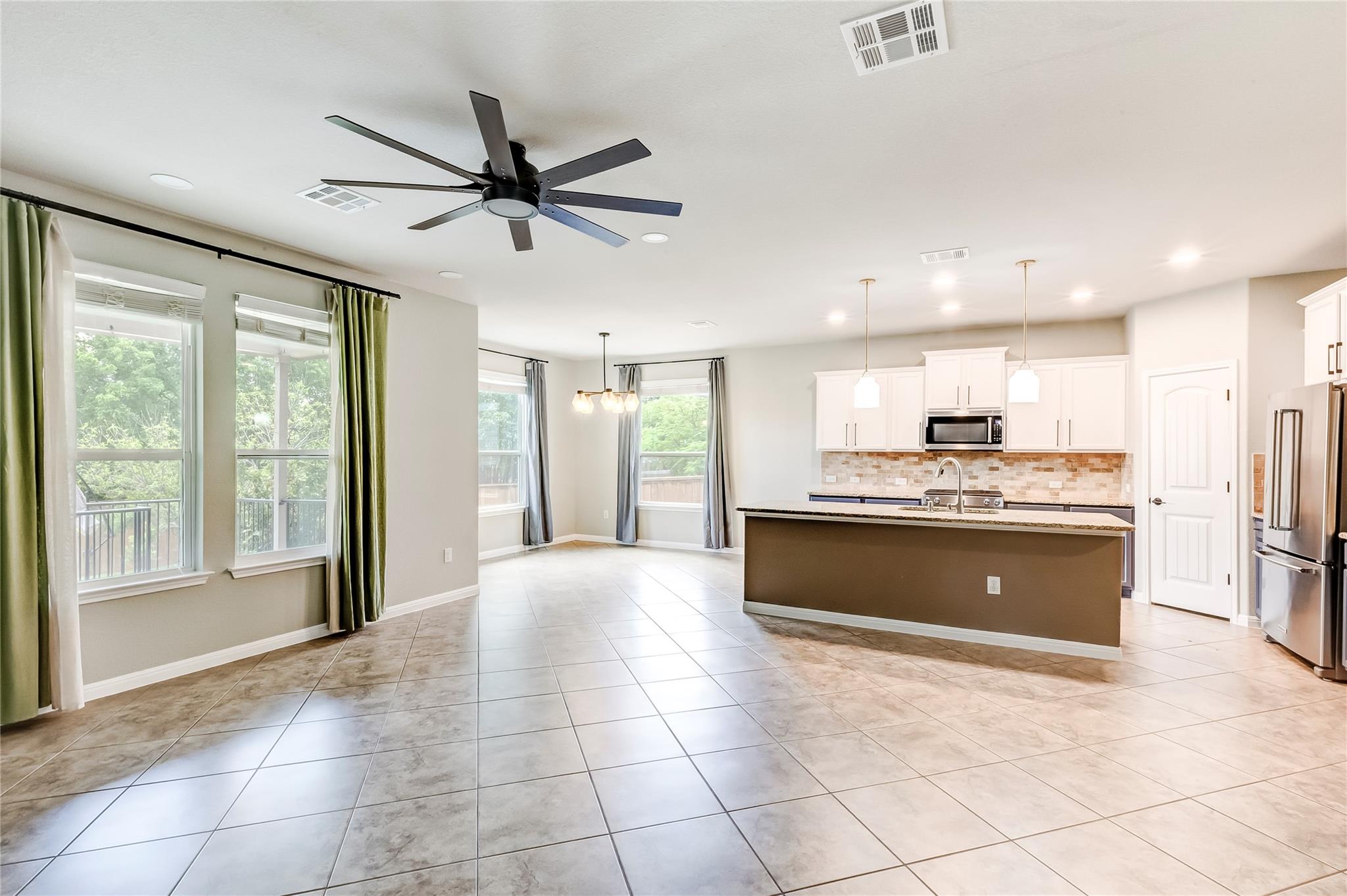 245 Deep Creek Dr, Georgetown, TX 78626