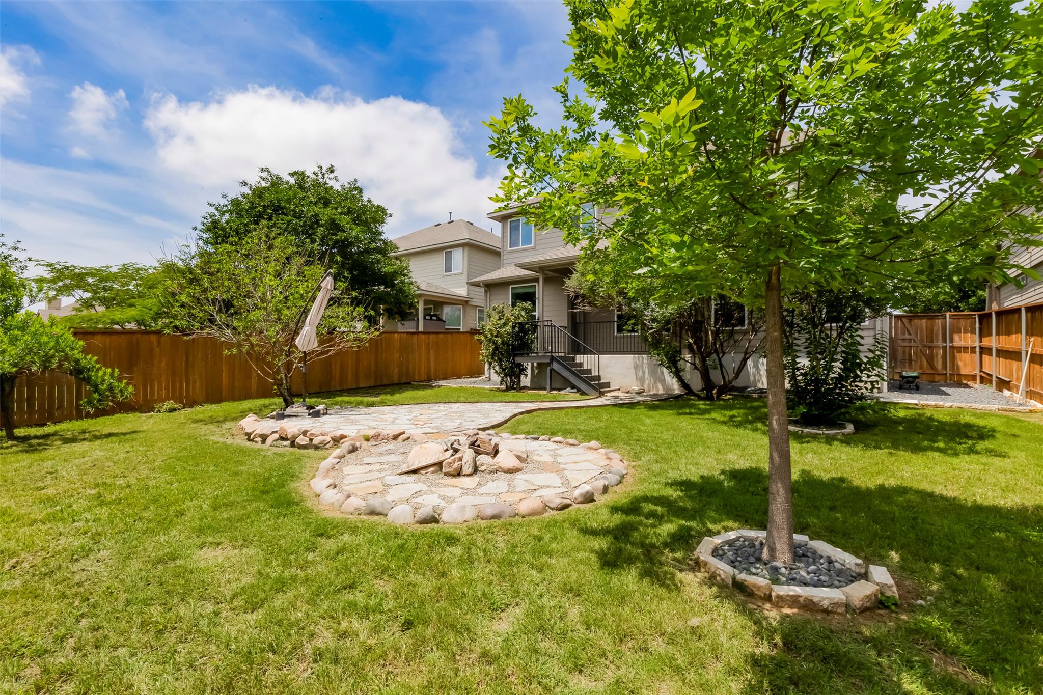 245 Deep Creek Dr, Georgetown, TX 78626