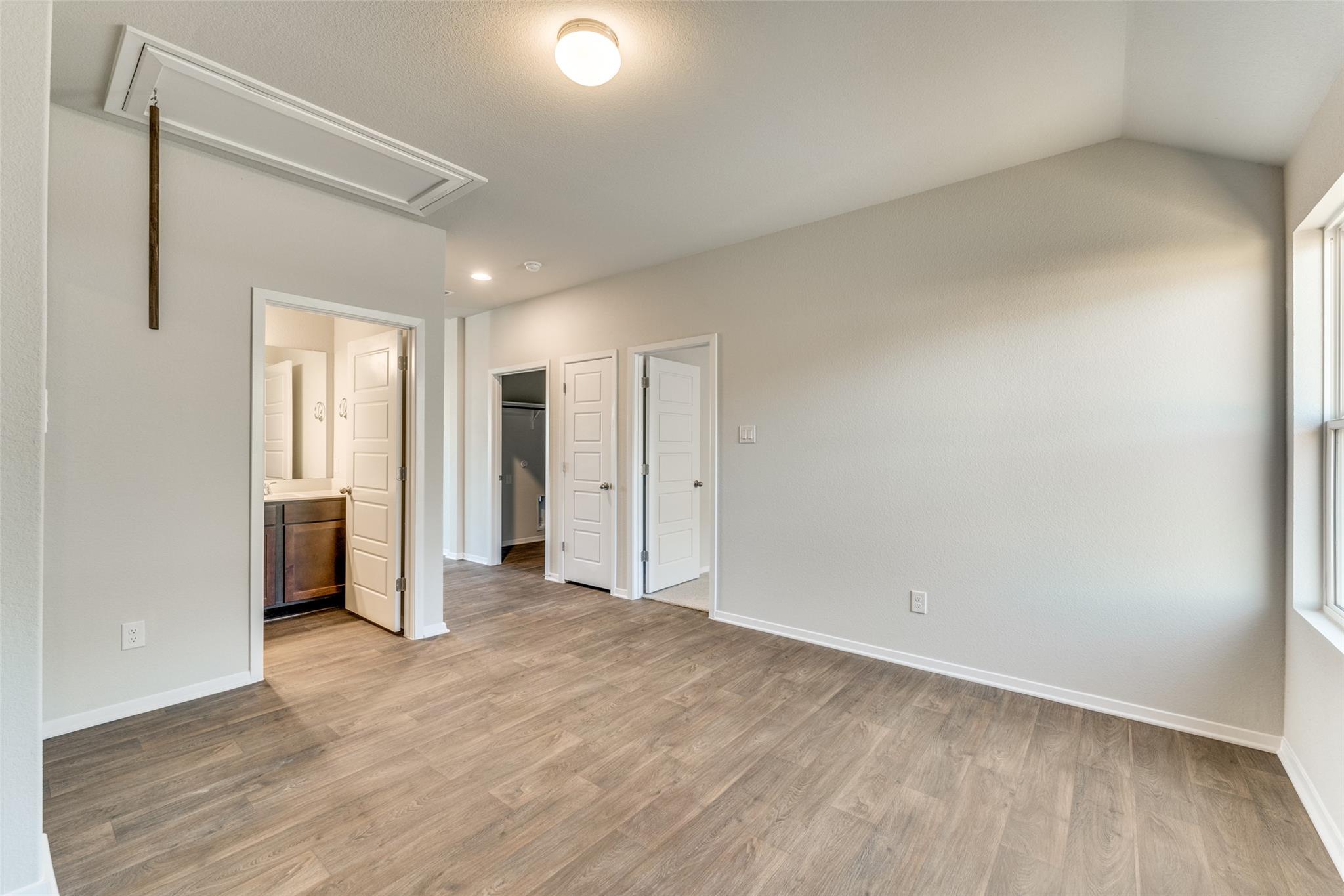 155 Shugart St, San Marcos, TX 78666