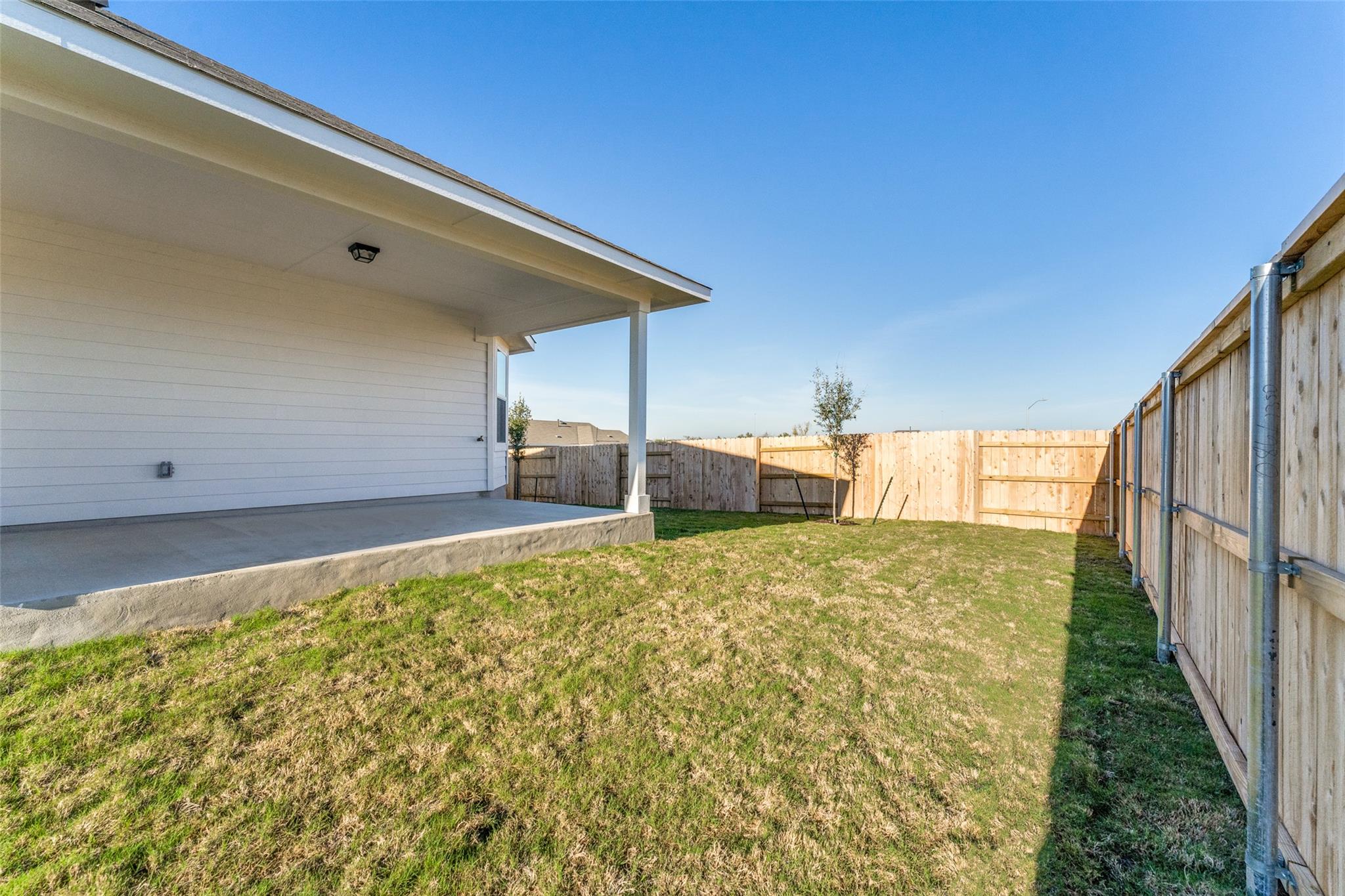 155 Shugart St, San Marcos, TX 78666
