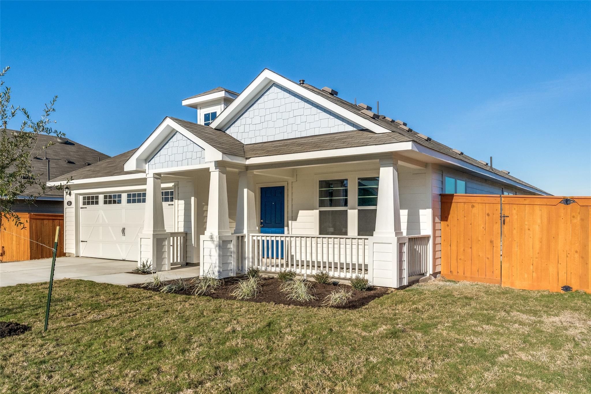 155 Shugart St, San Marcos, TX 78666