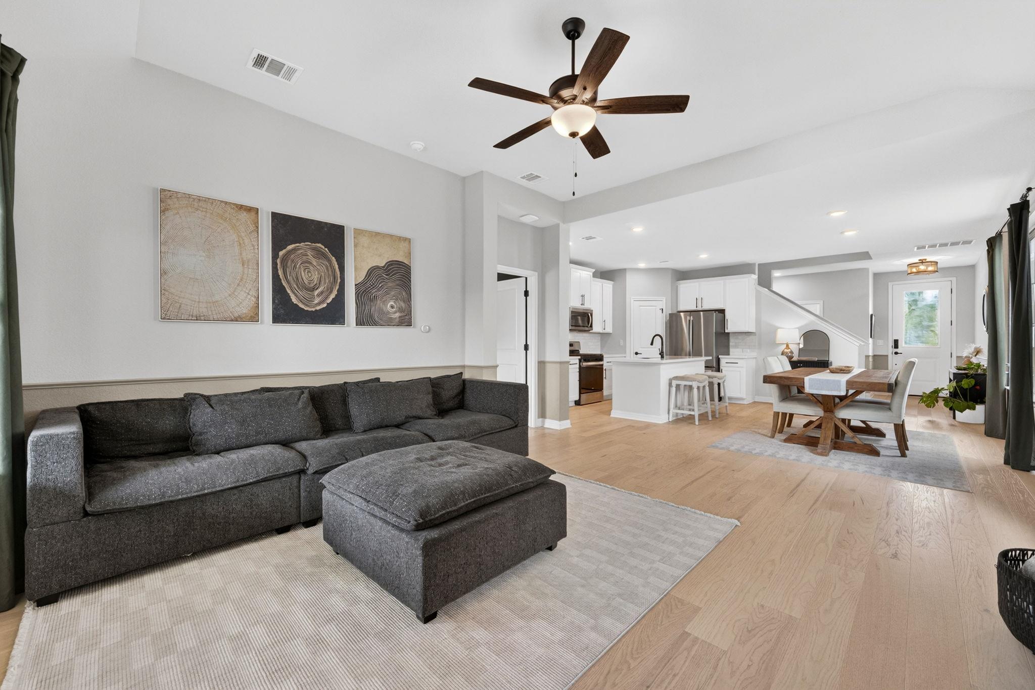 8604 Cottage Rose Dr, Austin, TX 78744
