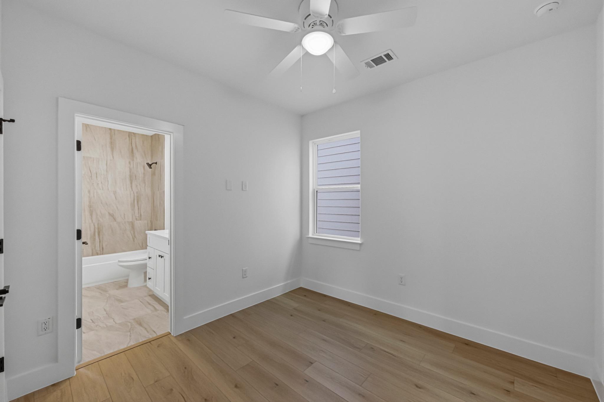 909 Calle Limon # 1, Austin, TX 78702