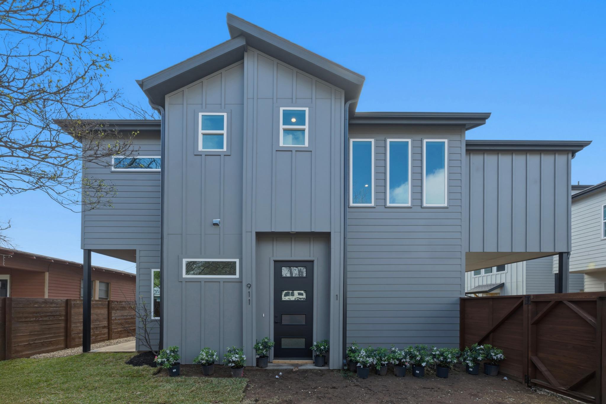 909 Calle Limon # 1, Austin, TX 78702