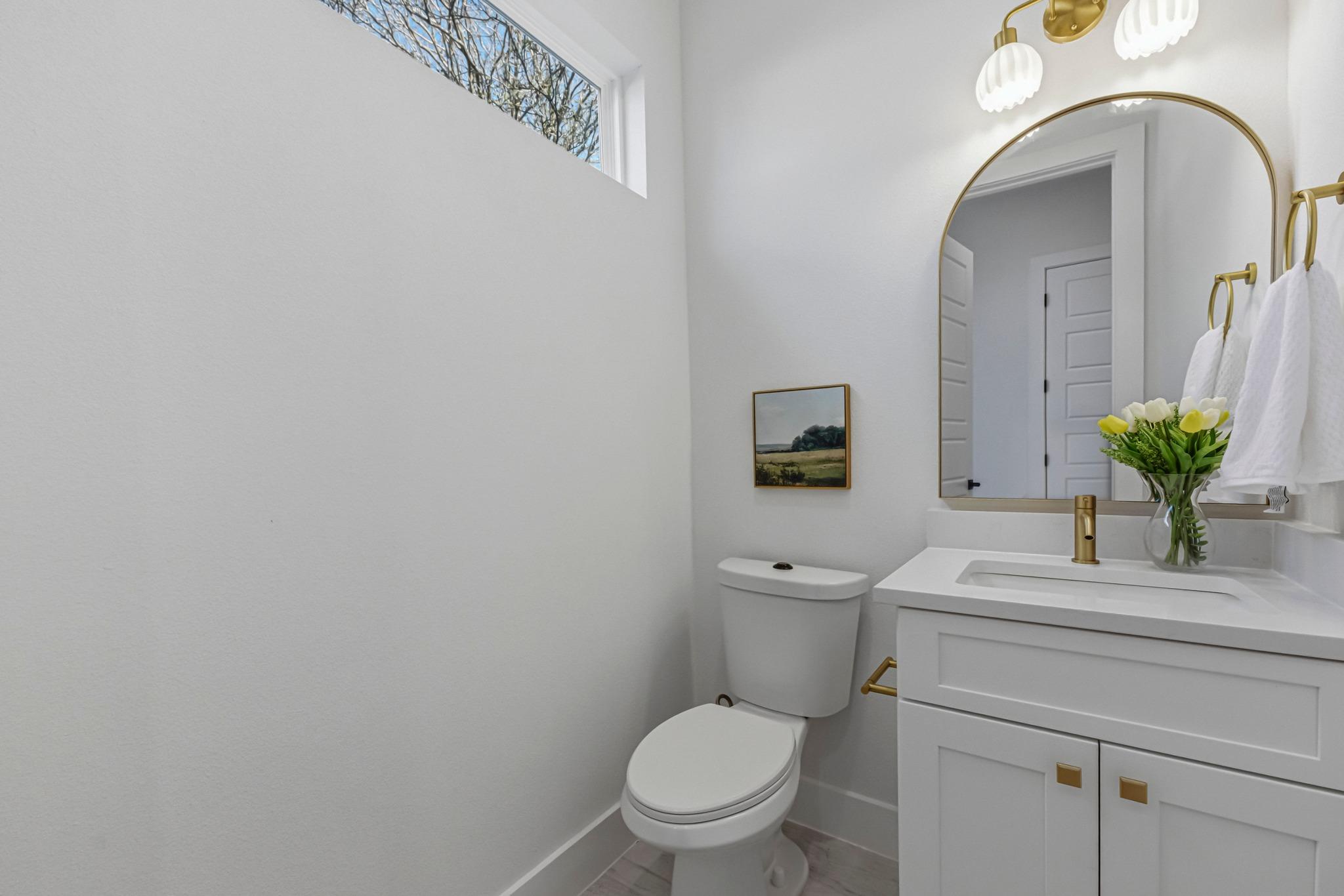 909 Calle Limon # 1, Austin, TX 78702
