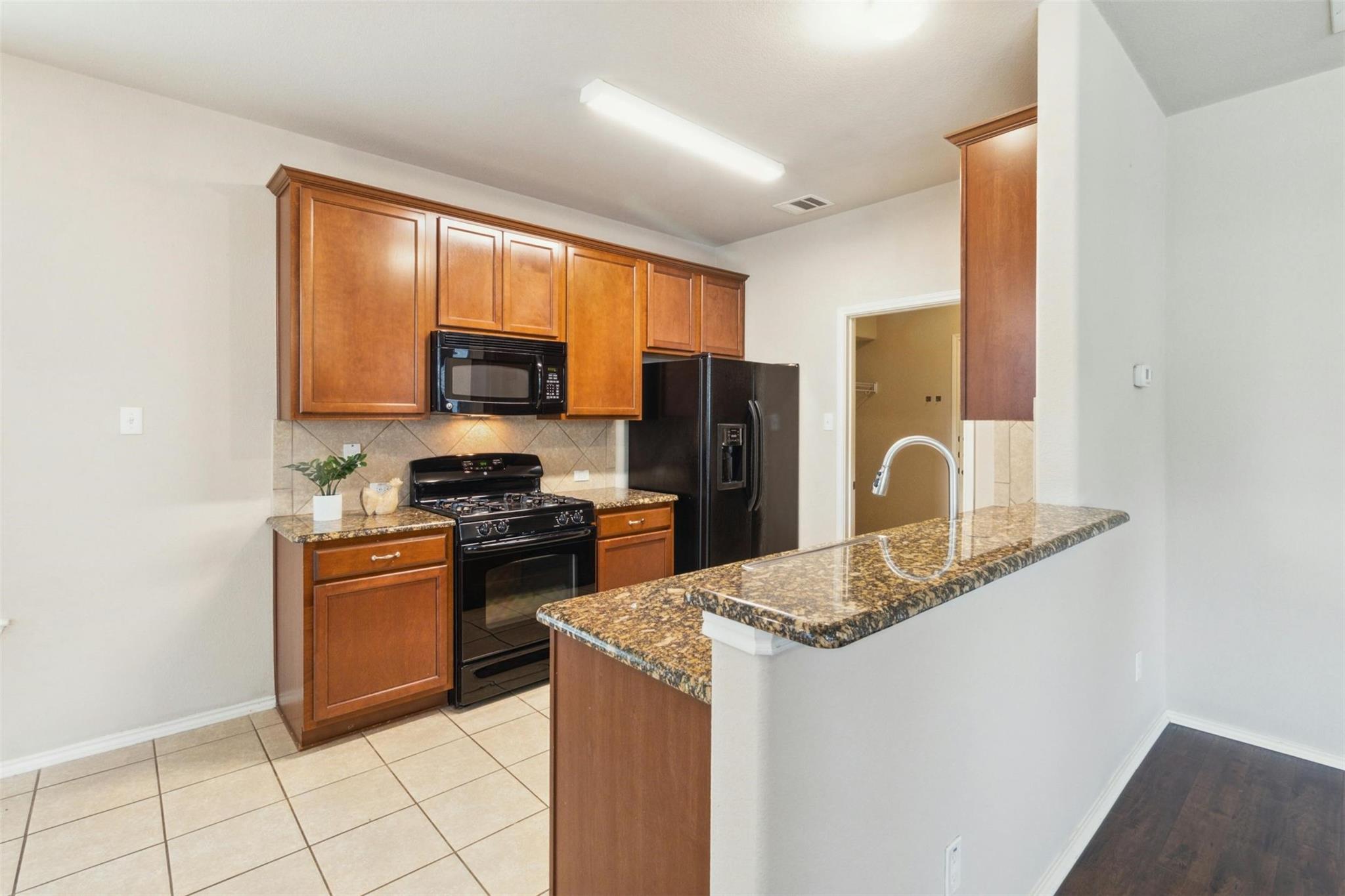 1600 Sugarberry Ln # 54, Austin, TX 78748