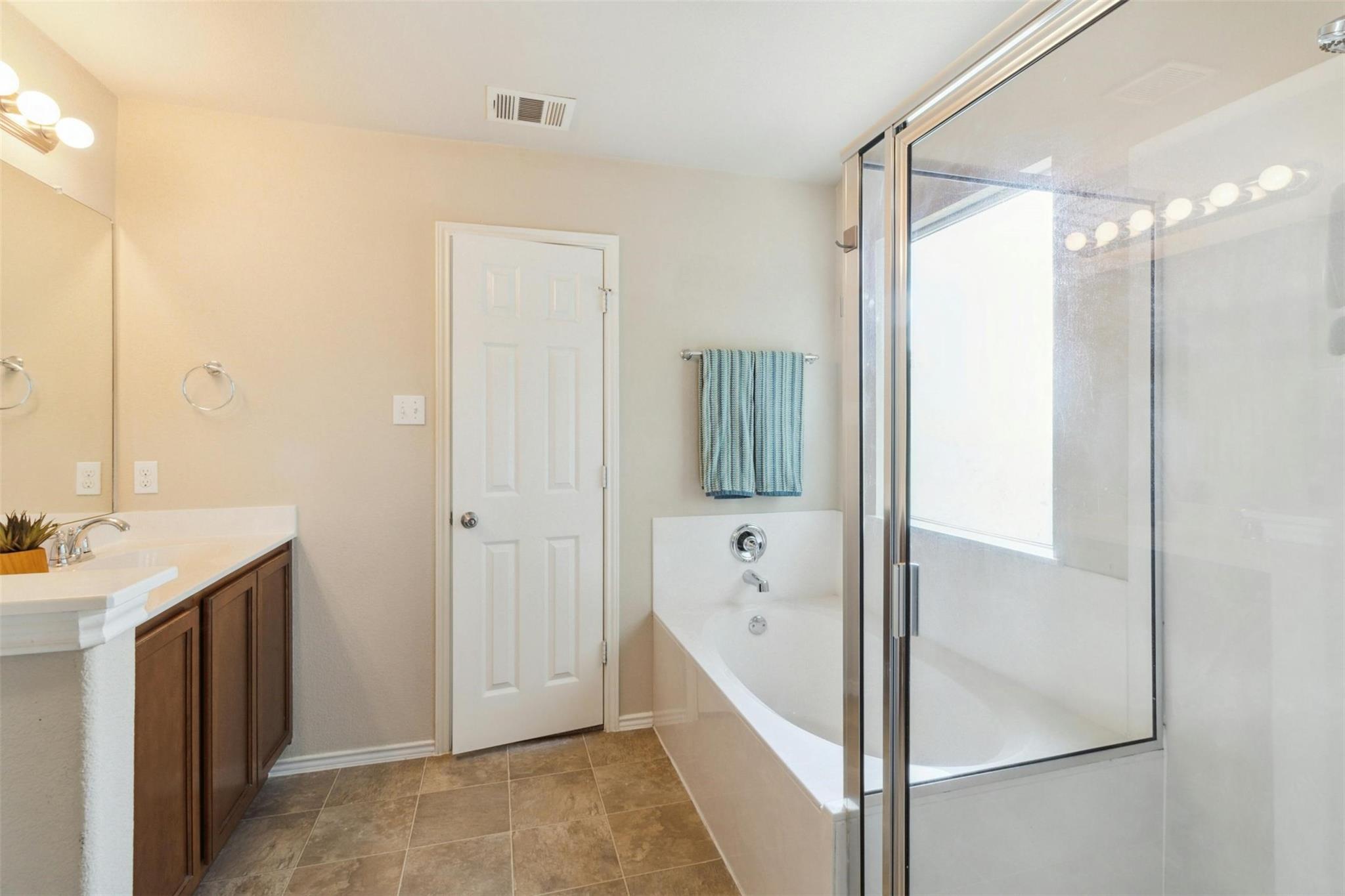 1600 Sugarberry Ln # 54, Austin, TX 78748