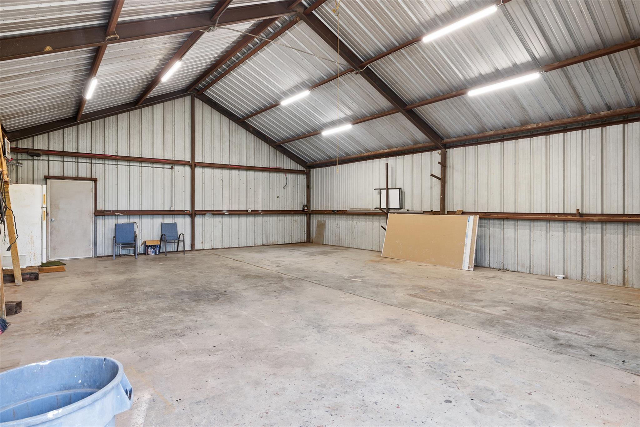 11846 Prairie Hill Drive, Hearne, TX 77859