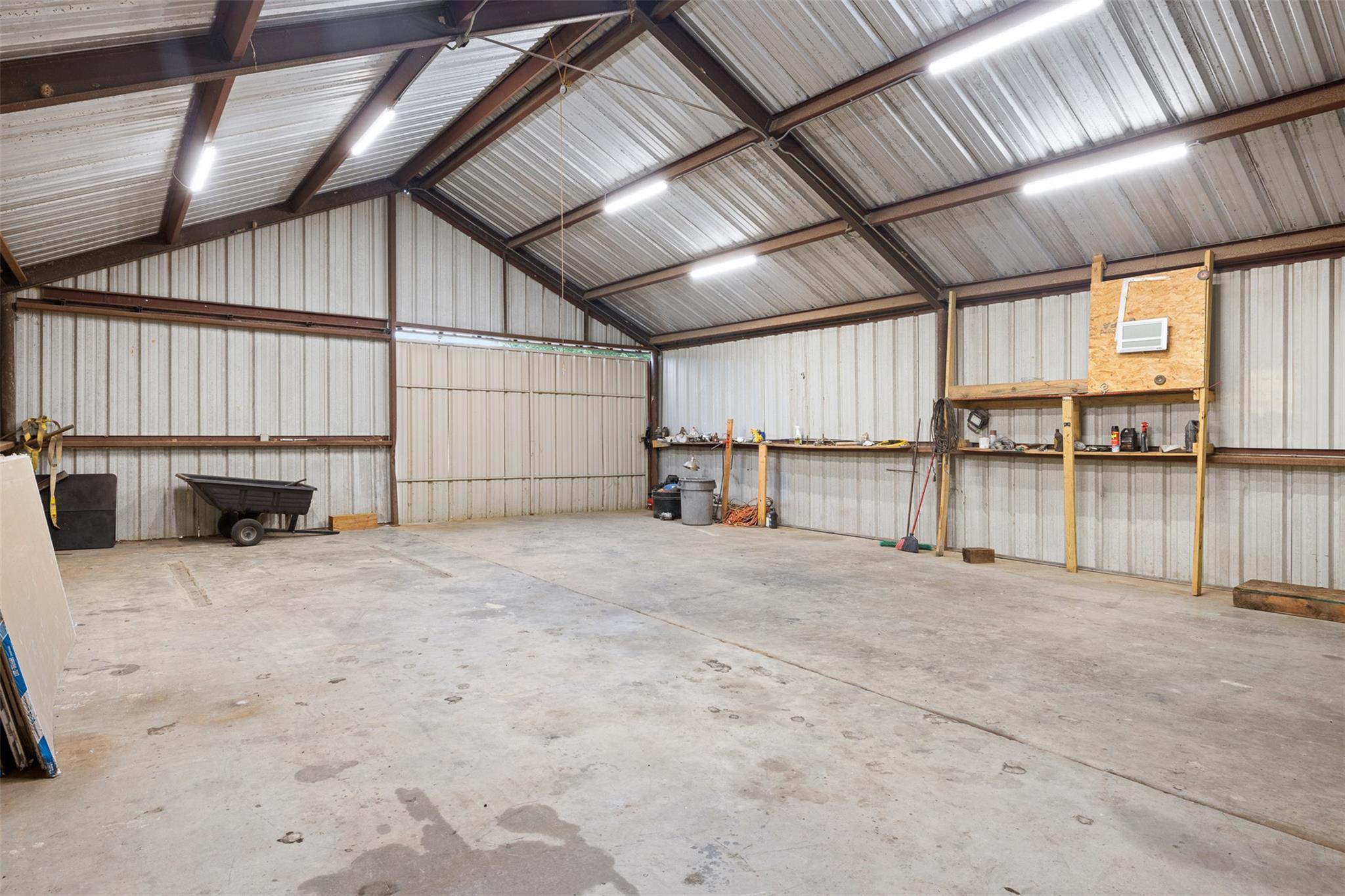 11846 Prairie Hill Drive, Hearne, TX 77859