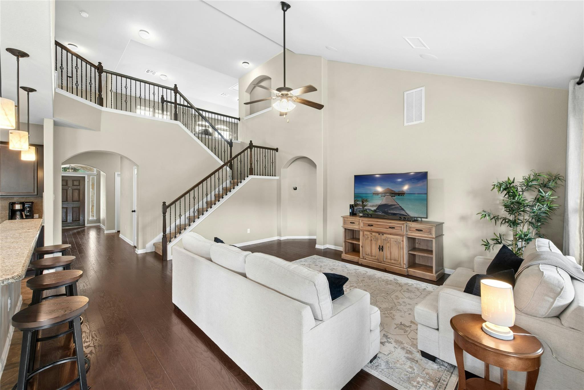208 Paul Azinger Ct, Round Rock, TX 78664