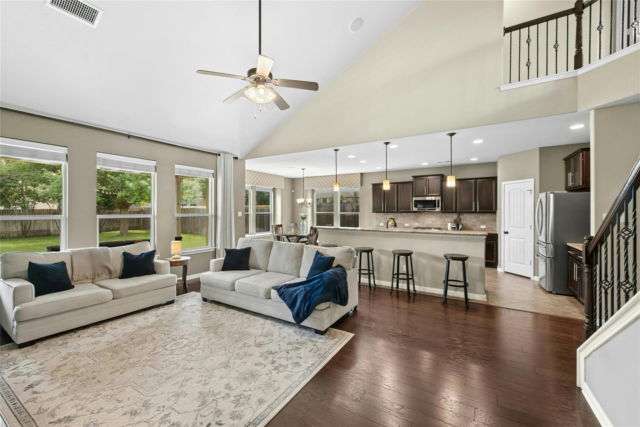 208 Paul Azinger Ct, Round Rock, TX 78664