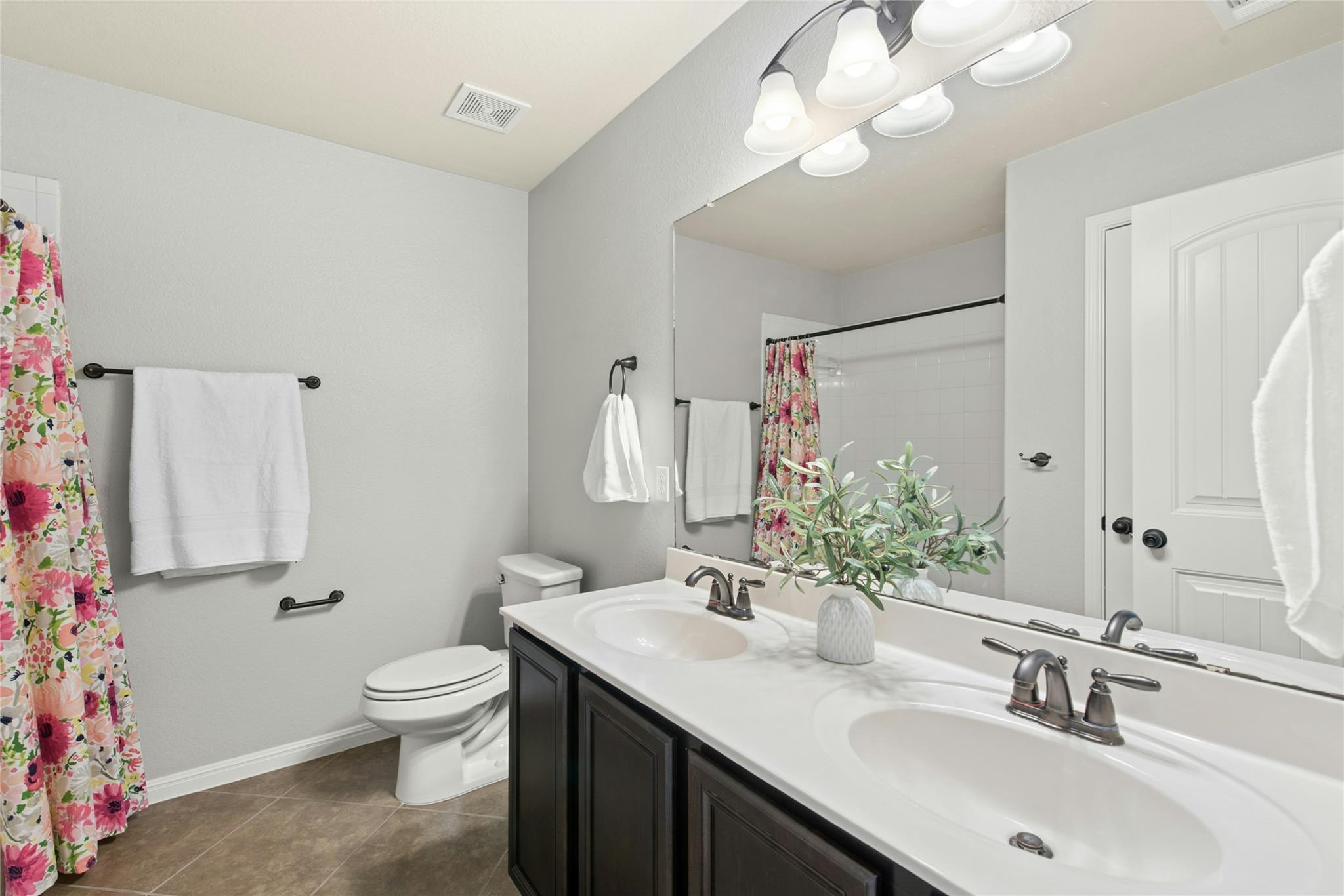 208 Paul Azinger Ct, Round Rock, TX 78664