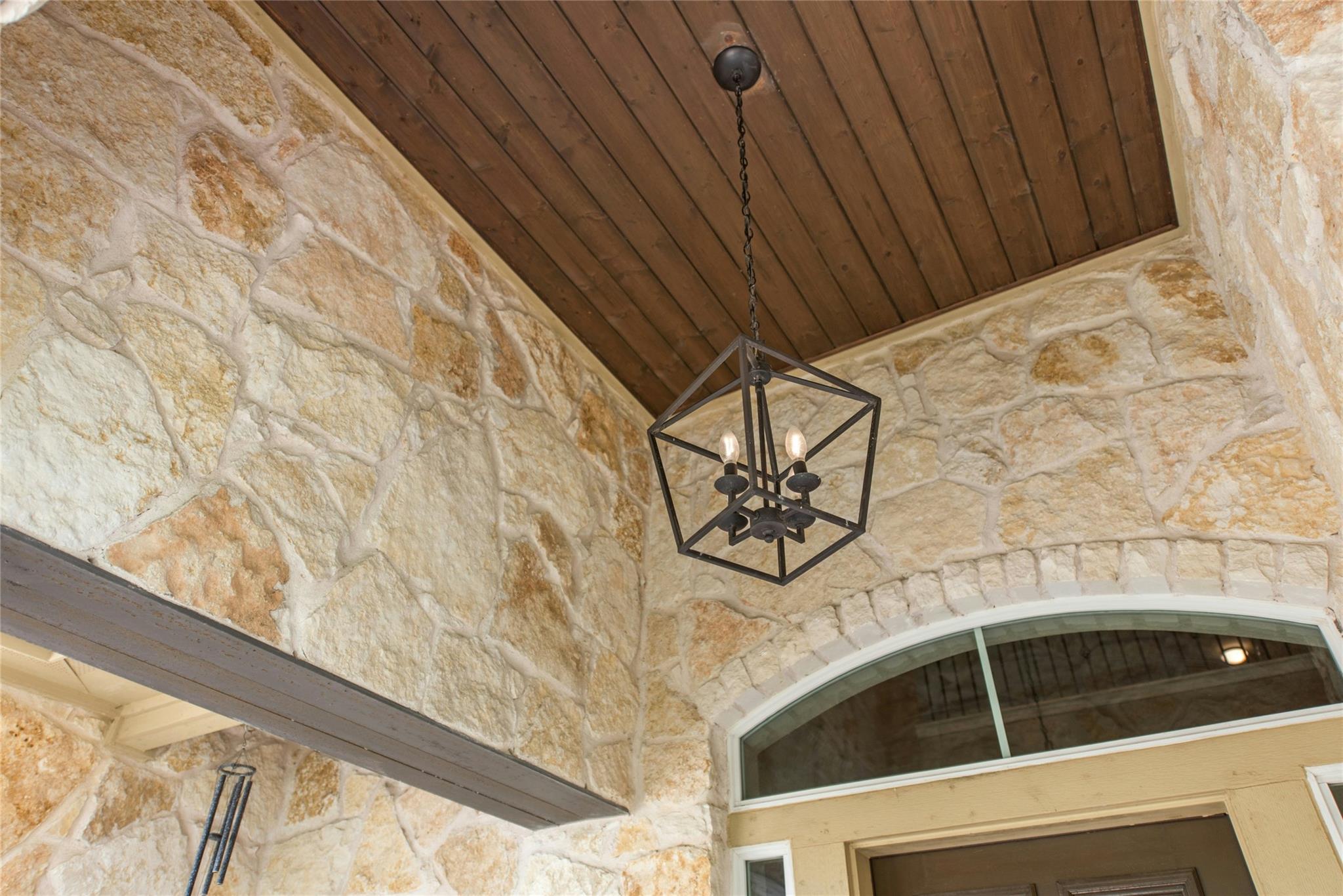 208 Paul Azinger Ct, Round Rock, TX 78664