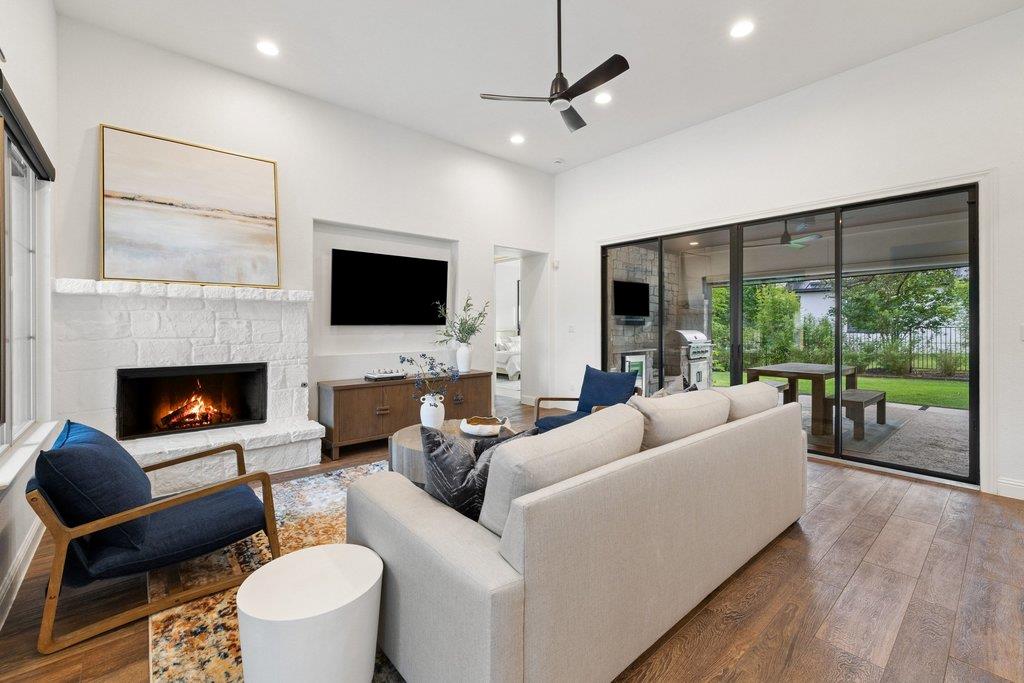 712 Crestone Stream Dr, Austin, TX 78738