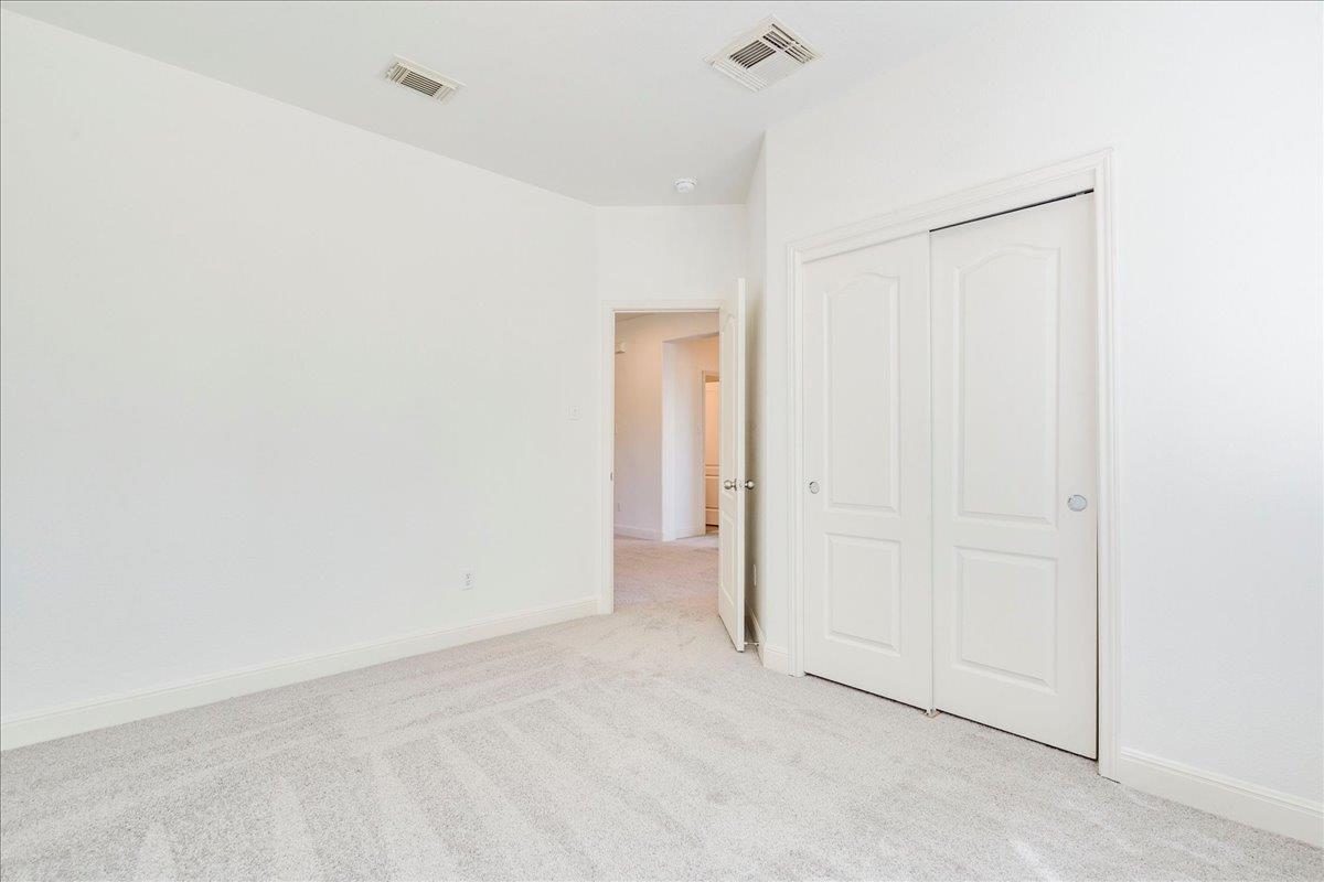 8024 Levata Dr, Austin, TX 78739