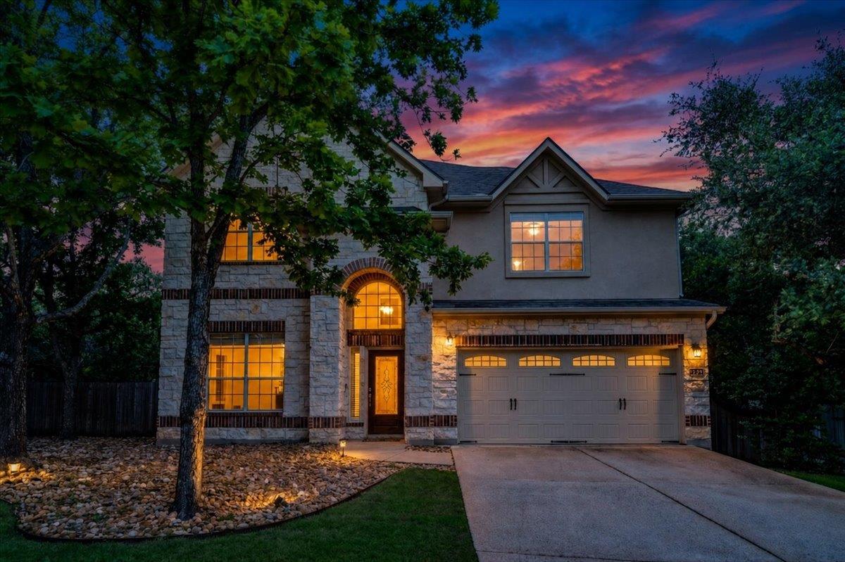 8024 Levata Dr, Austin, TX 78739