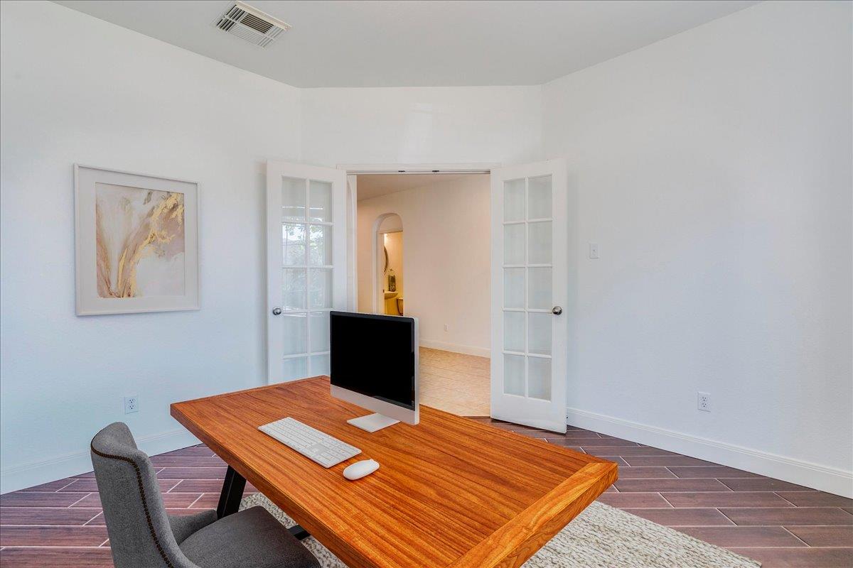 8024 Levata Dr, Austin, TX 78739