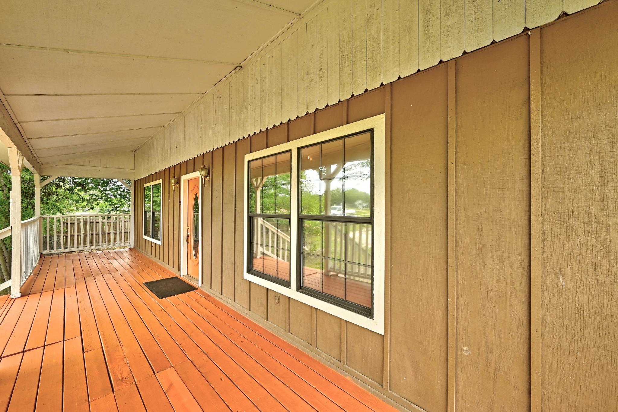 320 Sunset Ridge Rd, Maxwell, TX 78656