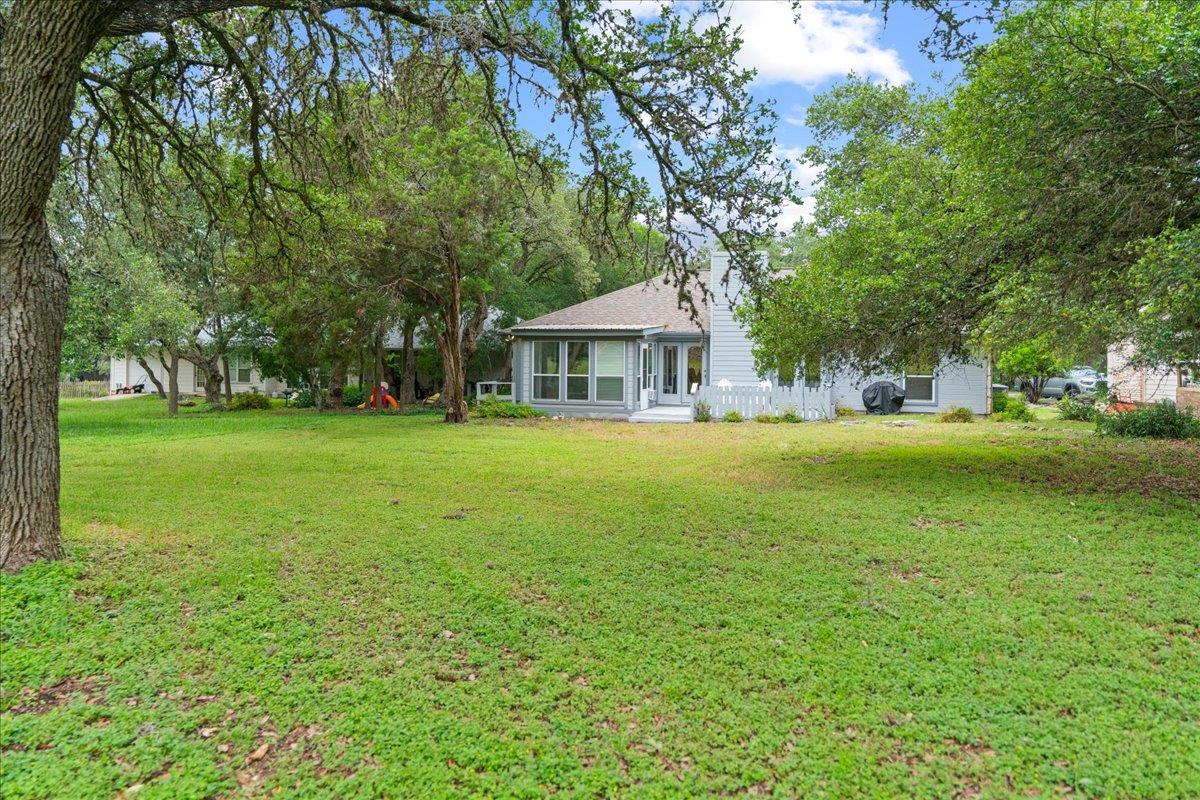 15 Spalding Cir, Wimberley, TX 78676